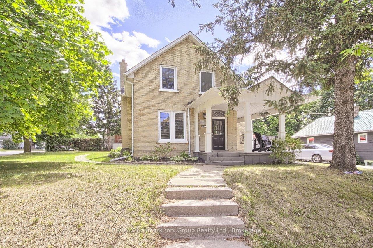 Photo 5 of 394 Eagle Street, Newmarket, Central Newmarket — HOMEH