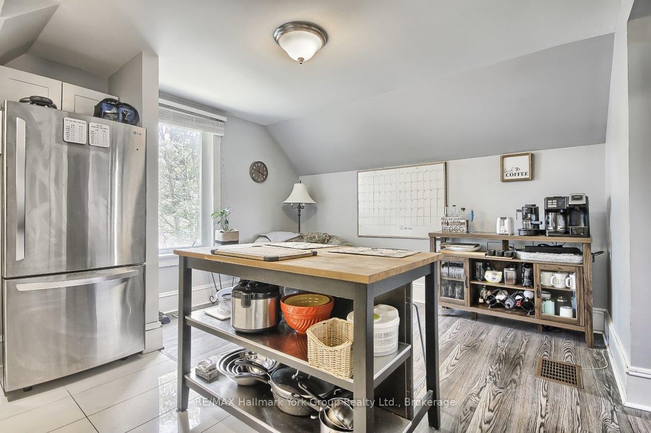 Photo 27 of 394 Eagle Street, Newmarket, Central Newmarket — HOMEH