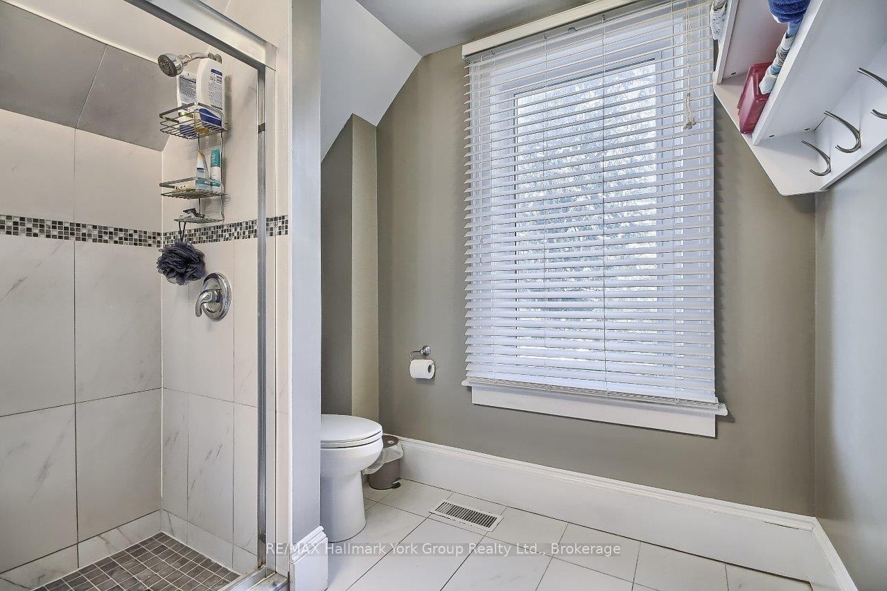 Photo 33 of 394 Eagle Street, Newmarket, Central Newmarket — HOMEH
