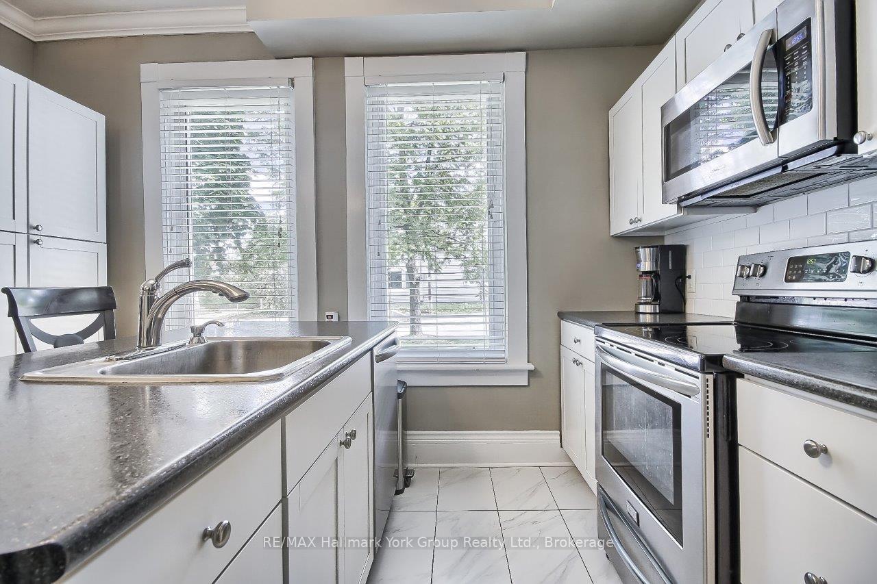 Photo 38 of 394 Eagle Street, Newmarket, Central Newmarket — HOMEH