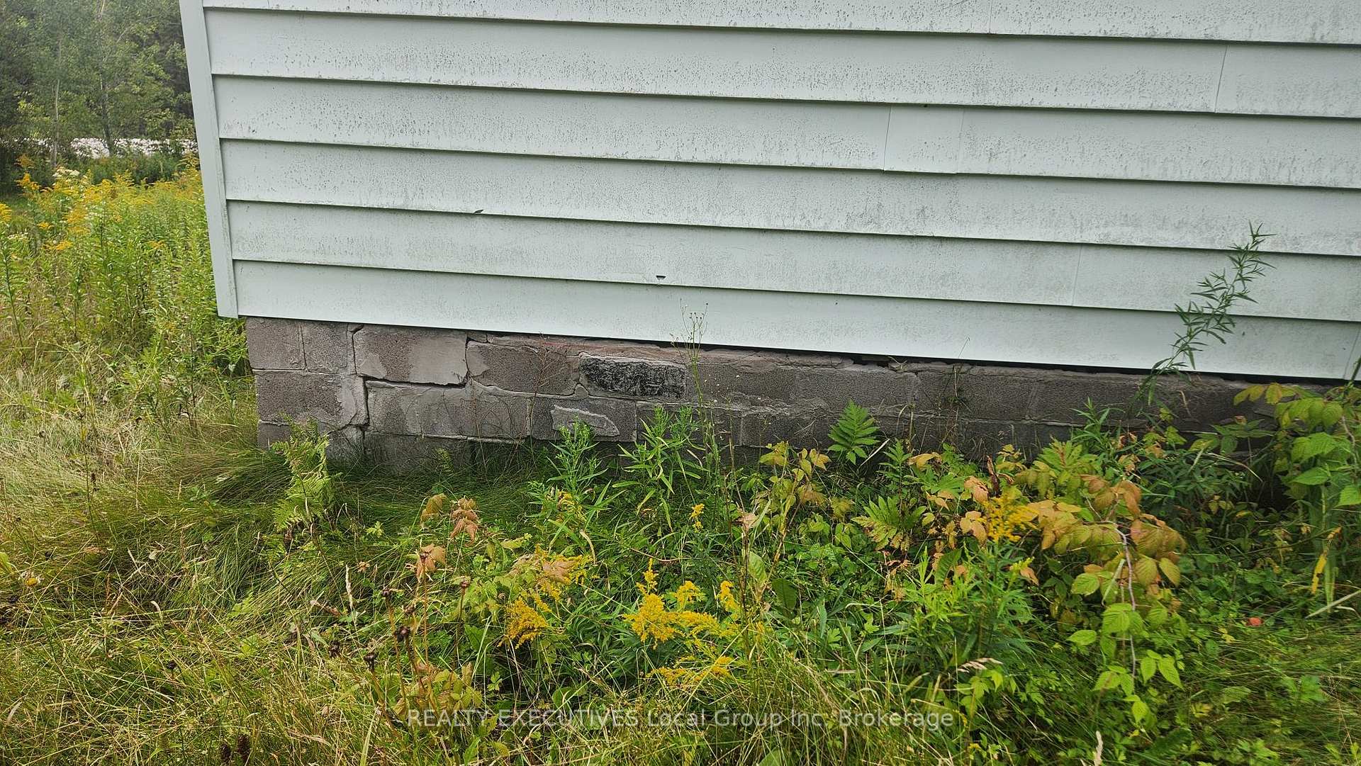 Photo 4 of 8406 Highway 63, North Bay, Birchaven — HOMEH
