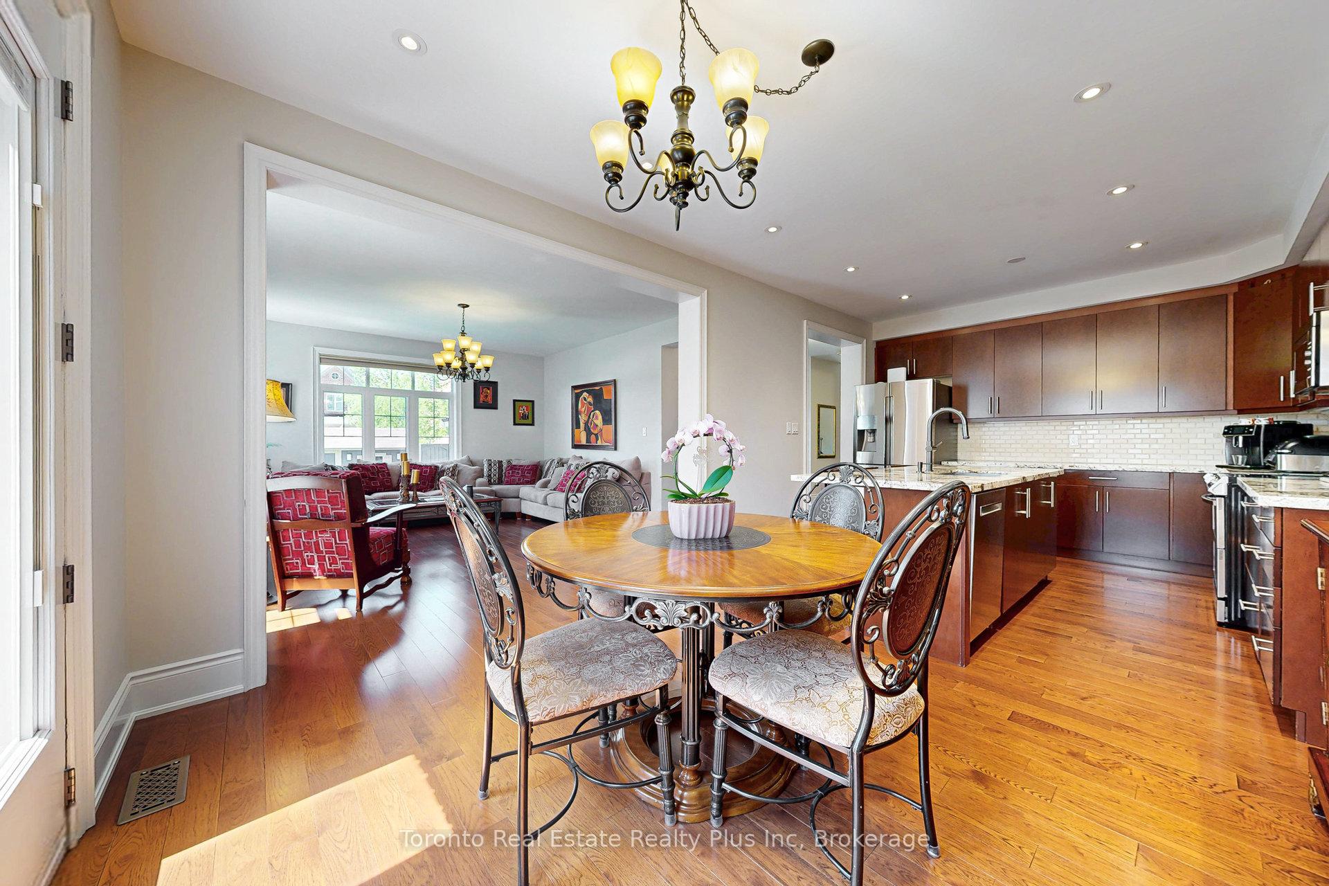 Photo 25 of 1 Watson Drive, New Tecumseth, Tottenham — HOMEH