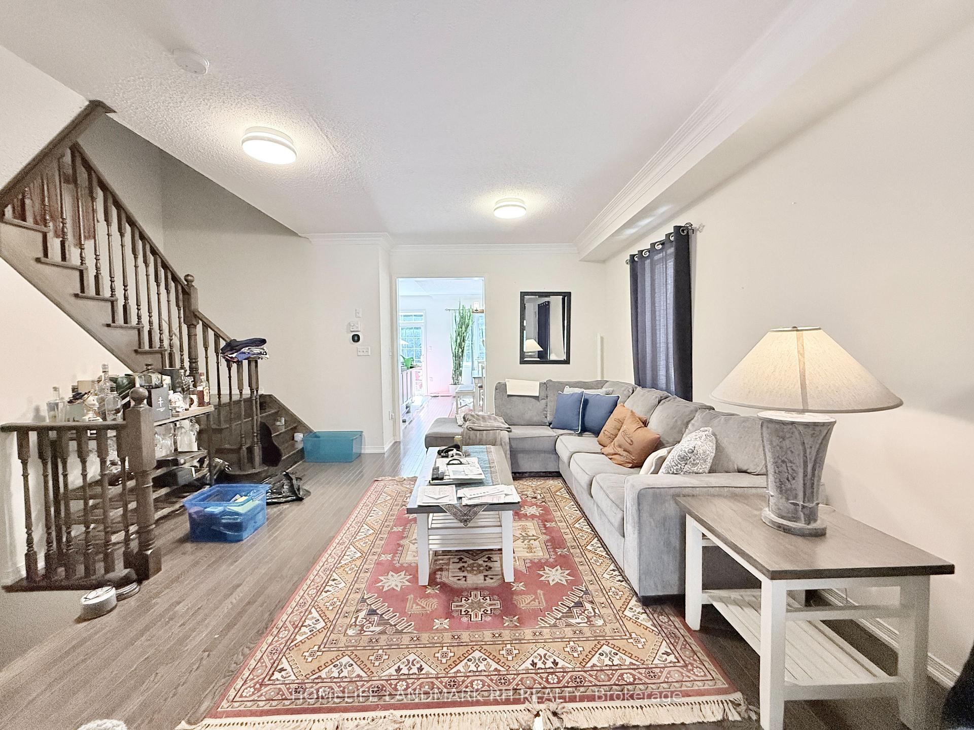 Photo 3 of 1155 Stuffles Crescent, Newmarket, Stonehaven-Wyndham — HOMEH