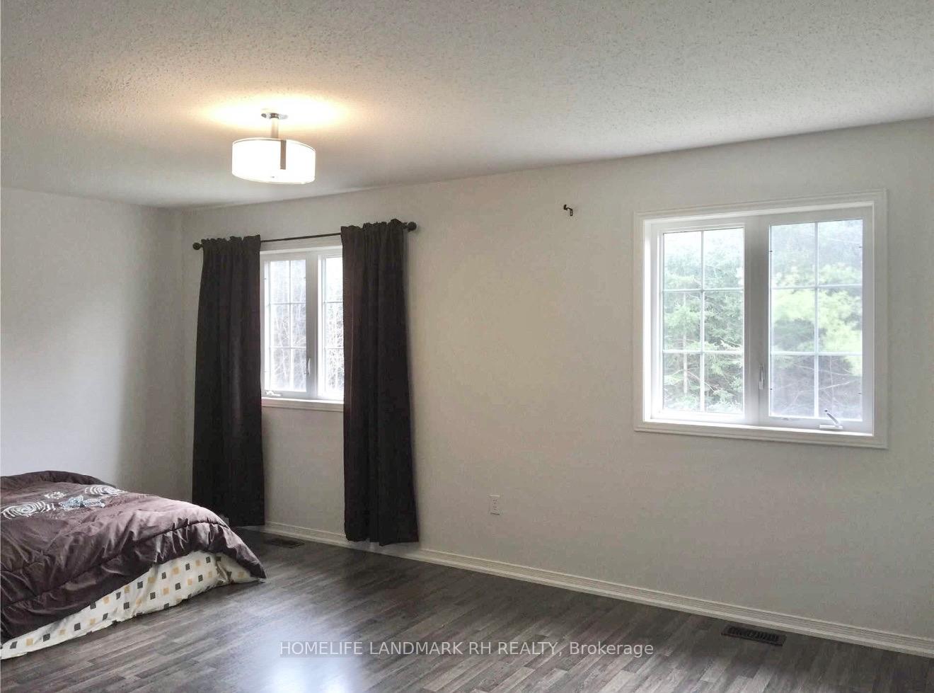 Photo 8 of 1155 Stuffles Crescent, Newmarket, Stonehaven-Wyndham — HOMEH