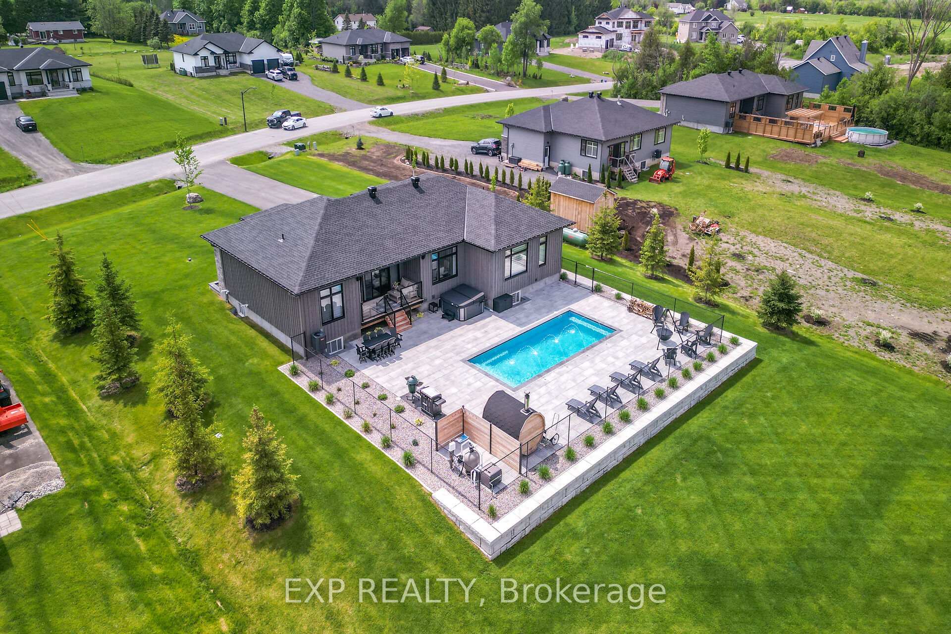 Photo 42 of 13 Tilly Lane, North Grenville, North Grenville Twp (Kemptville South) — HOMEH