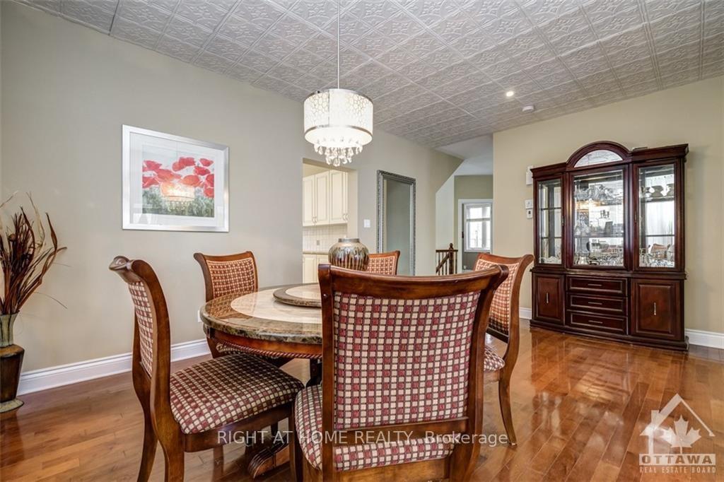 Photo 4 of 717 Lakebreeze Circle, Ottawa, Avalon East — HOMEH