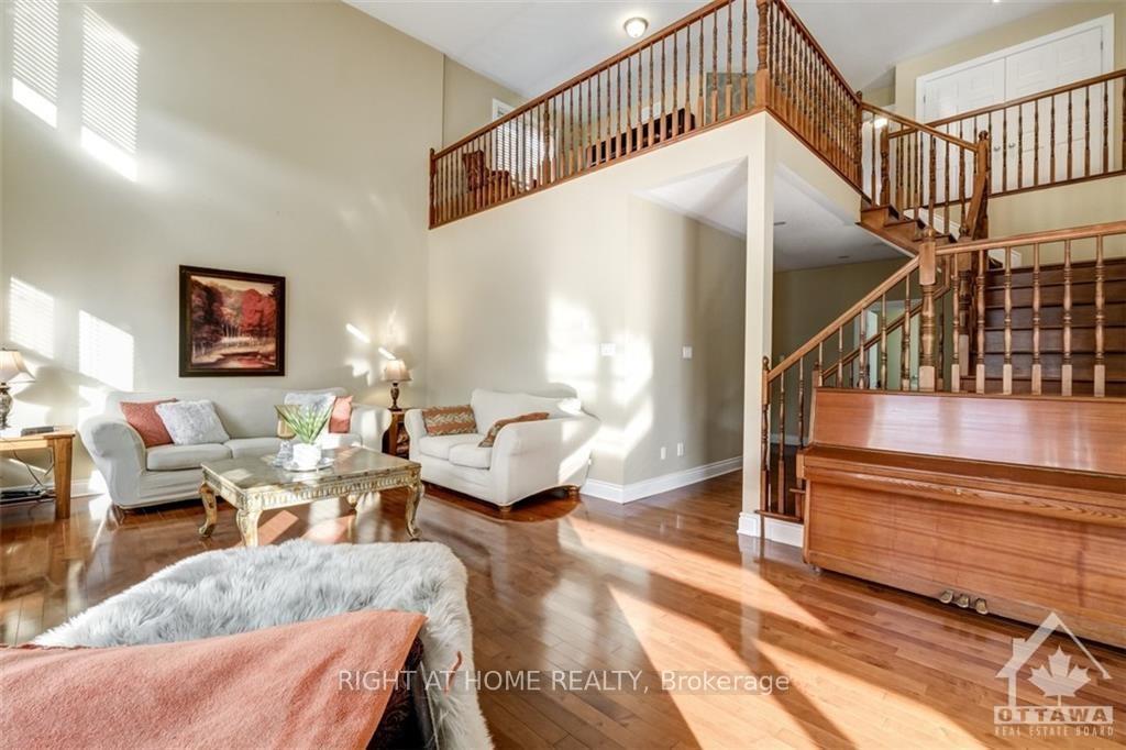 Photo 6 of 717 Lakebreeze Circle, Ottawa, Avalon East — HOMEH