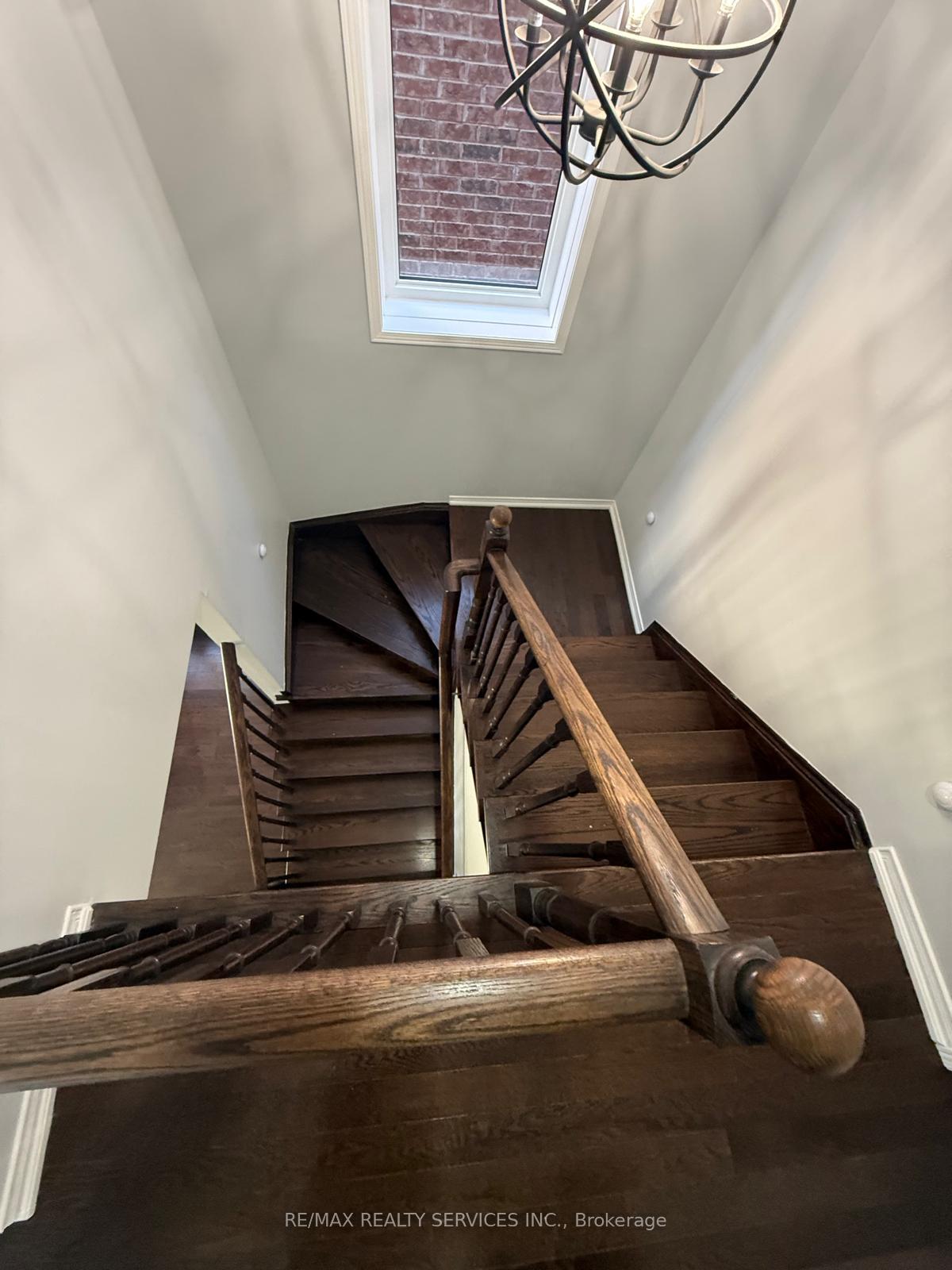 Photo 15 of 2419 Kentucky Derby Way E, Oshawa, Windfields — HOMEH
