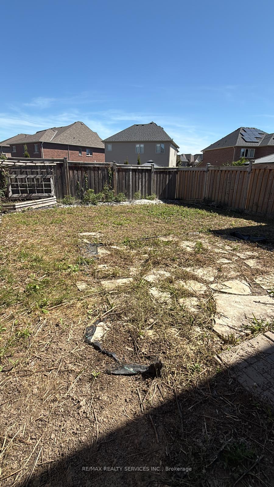 Photo 18 of 2419 Kentucky Derby Way E, Oshawa, Windfields — HOMEH