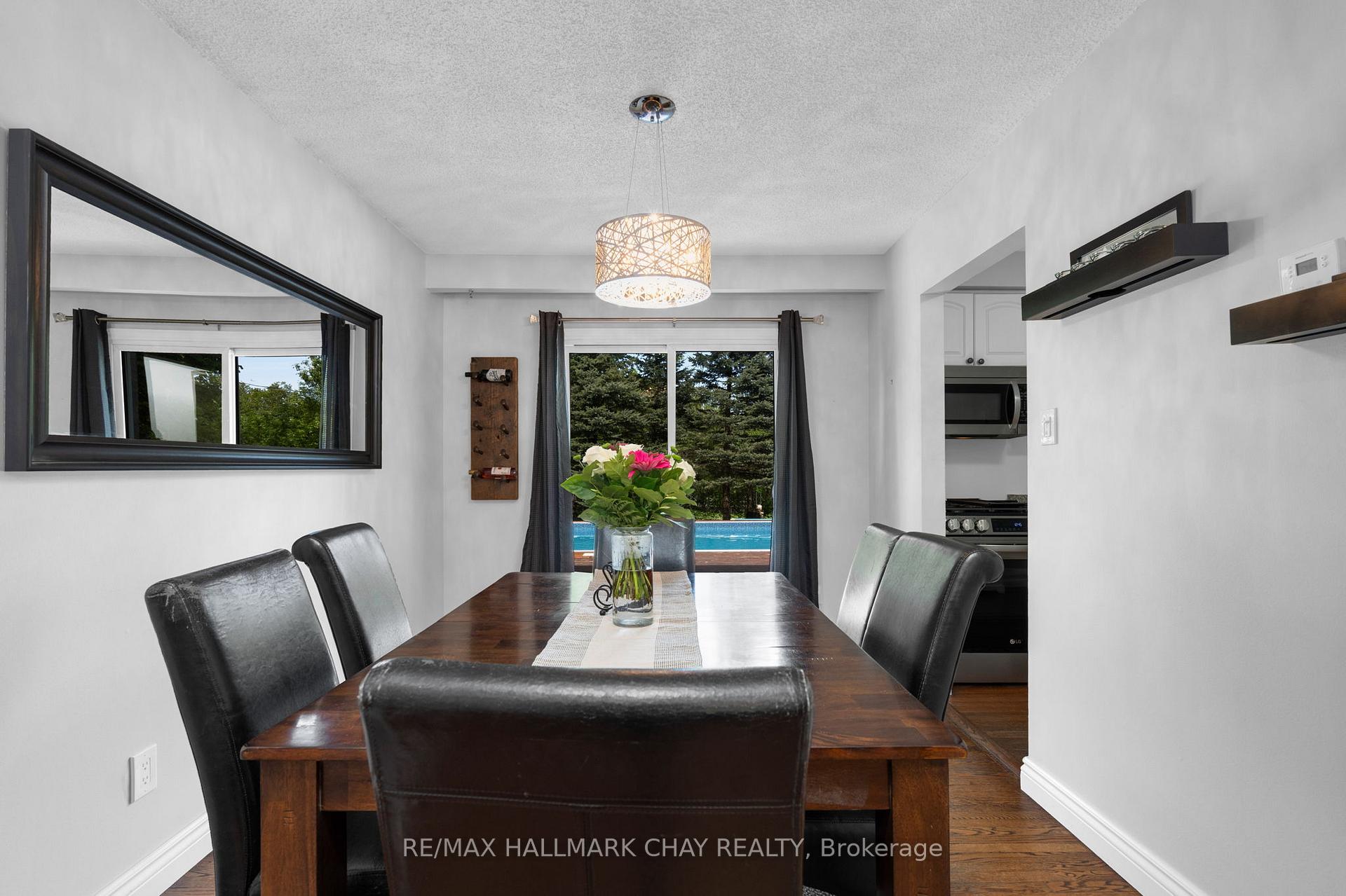 Photo 20 of 51 Adeline Avenue, New Tecumseth, Tottenham — HOMEH