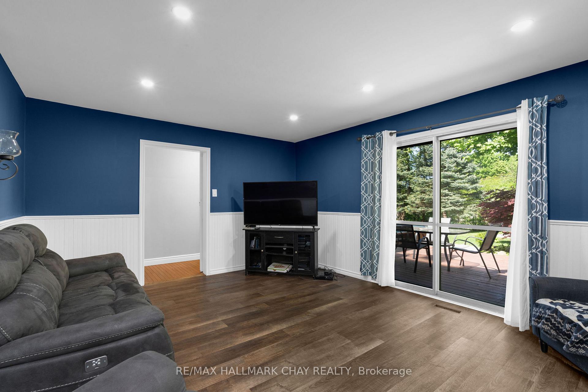 Photo 26 of 51 Adeline Avenue, New Tecumseth, Tottenham — HOMEH