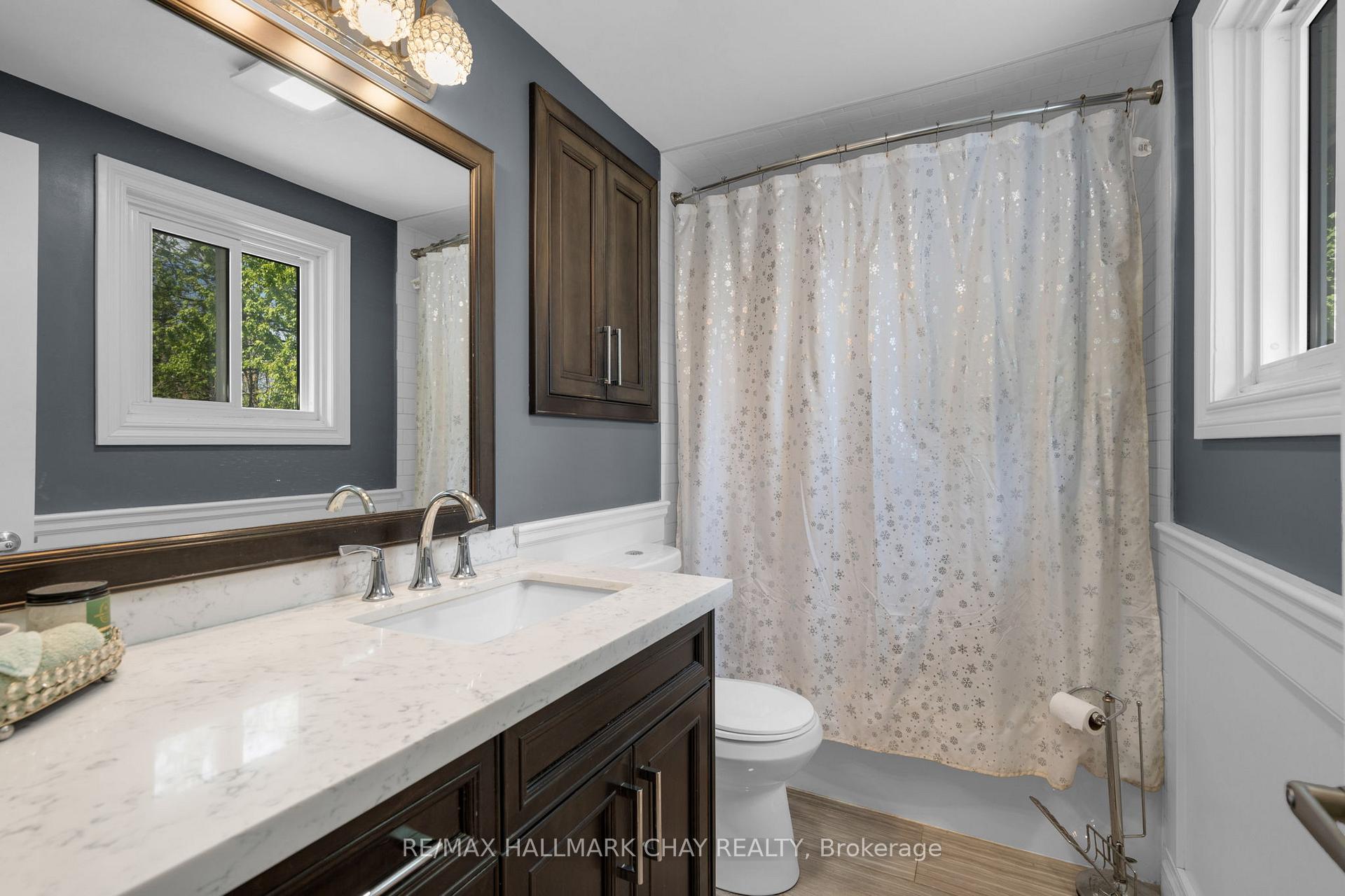 Photo 27 of 51 Adeline Avenue, New Tecumseth, Tottenham — HOMEH