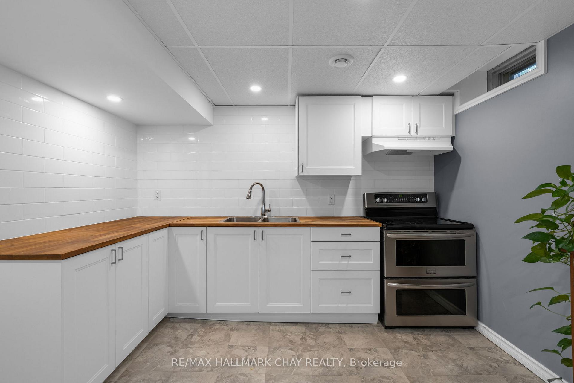 Photo 35 of 51 Adeline Avenue, New Tecumseth, Tottenham — HOMEH