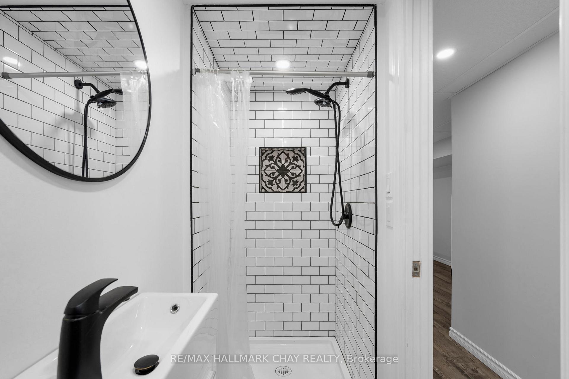 Photo 39 of 51 Adeline Avenue, New Tecumseth, Tottenham — HOMEH