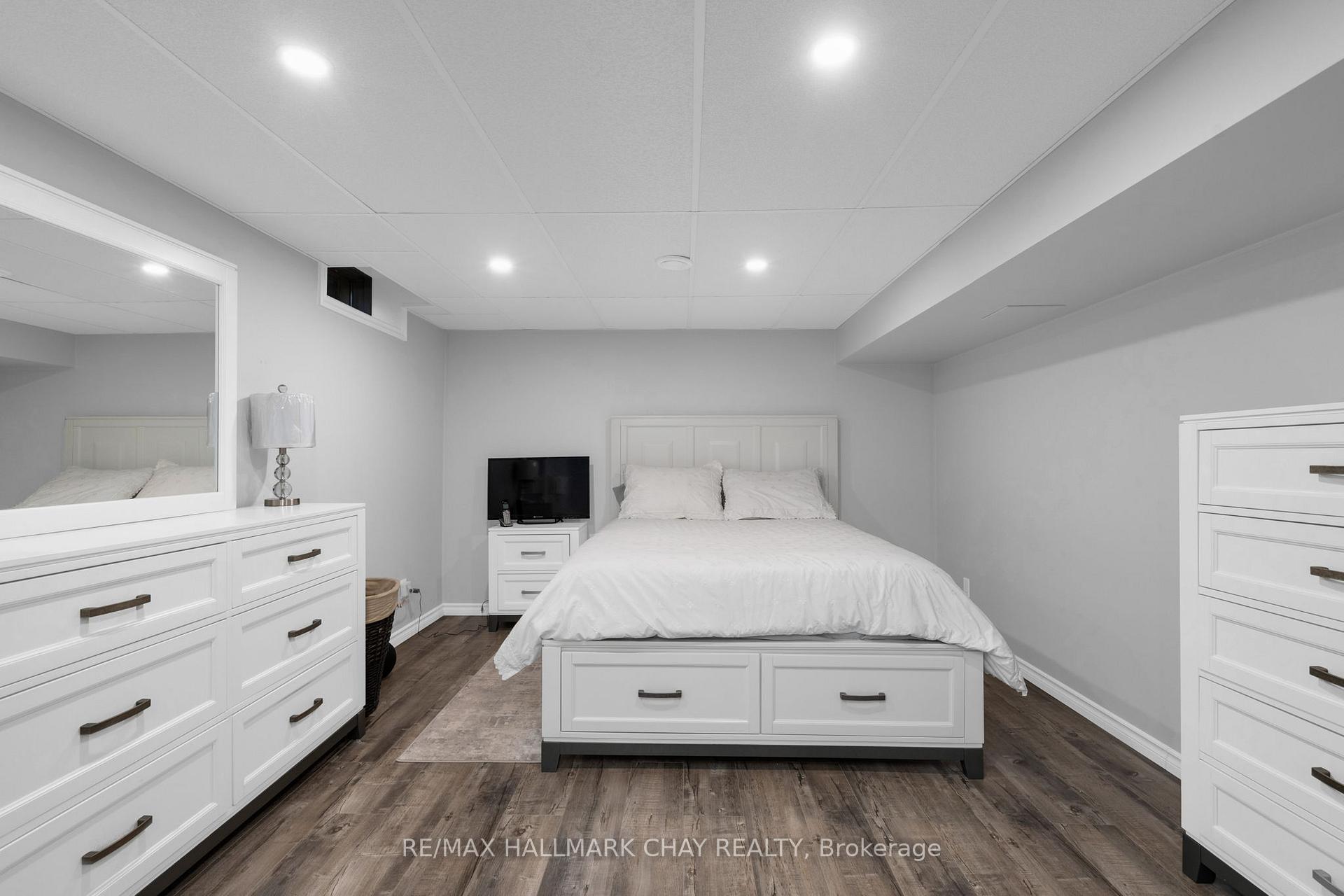 Photo 40 of 51 Adeline Avenue, New Tecumseth, Tottenham — HOMEH