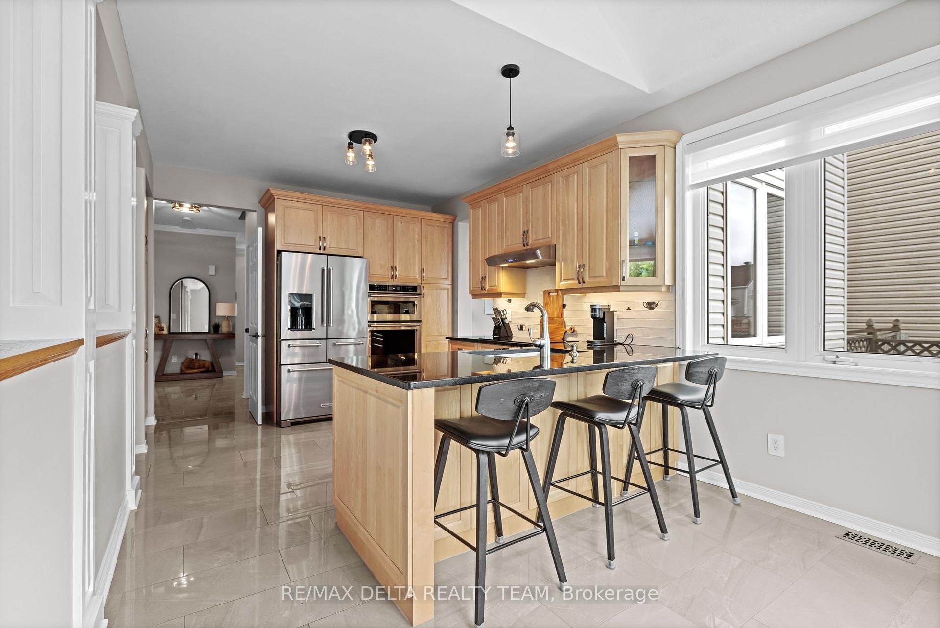 Photo 14 of 1591 Winterport Way, Ottawa, Fallingbrook/Pineridge — HOMEH