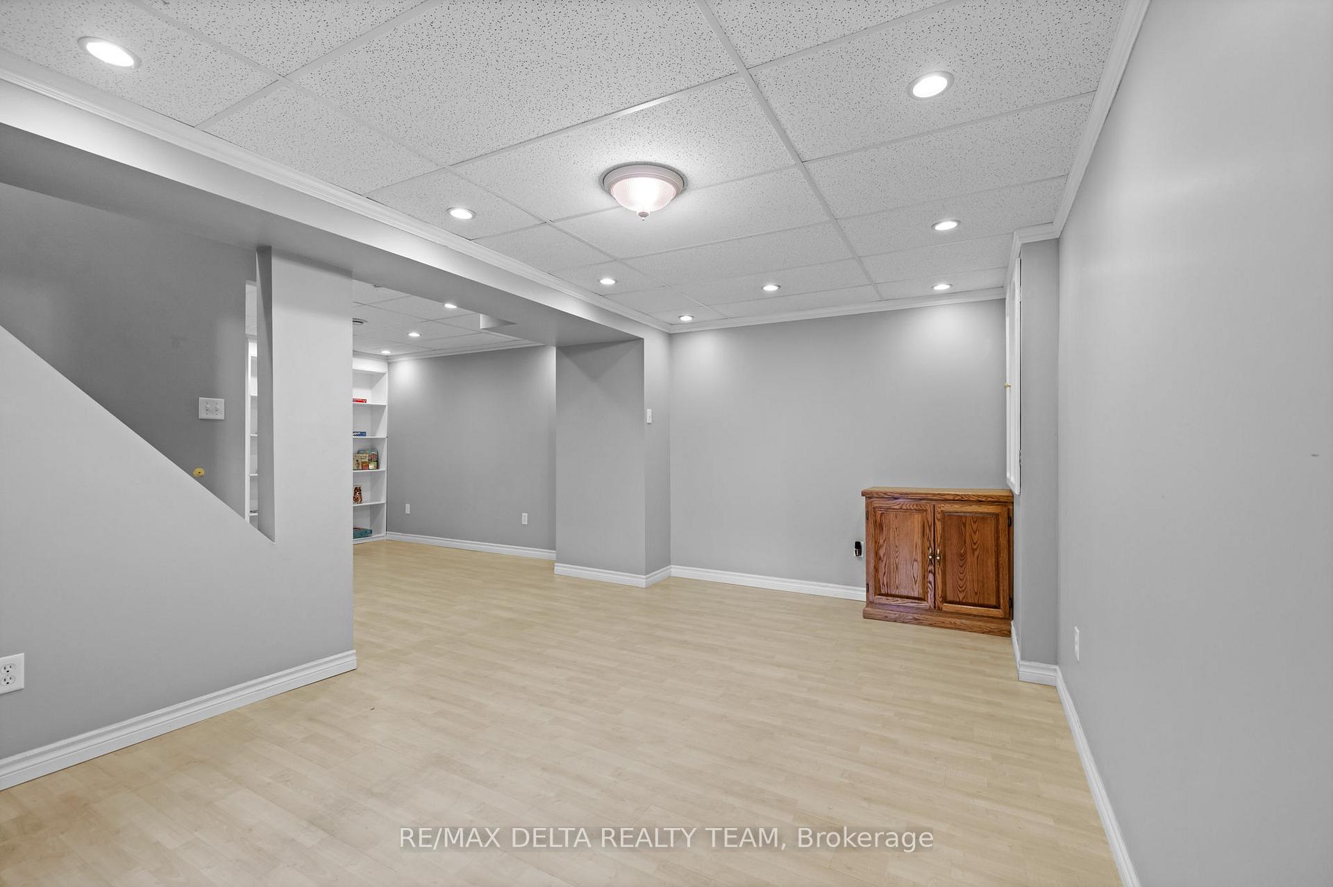 Photo 58 of 1591 Winterport Way, Ottawa, Fallingbrook/Pineridge — HOMEH