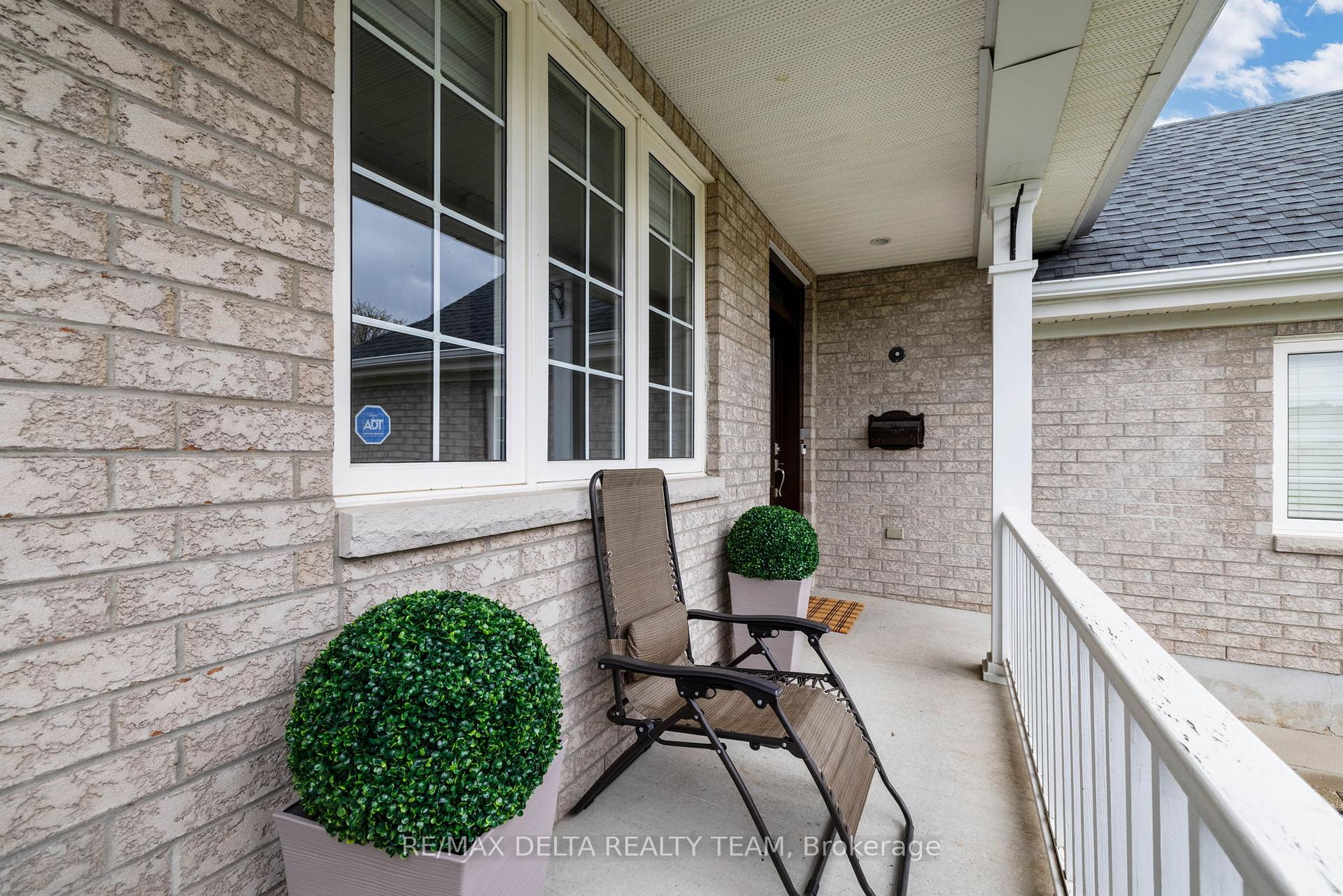 Photo 23 of 1591 Winterport Way, Ottawa, Fallingbrook/Pineridge — HOMEH