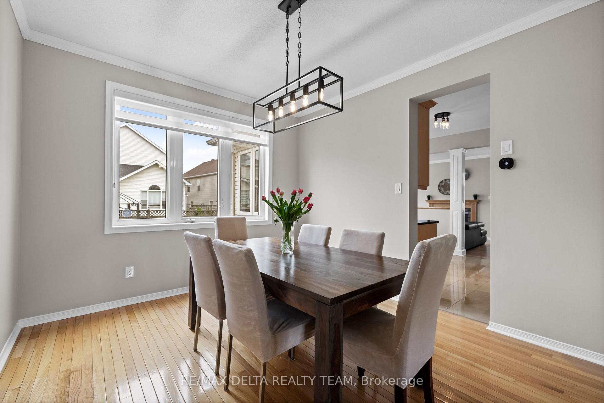 Photo 39 of 1591 Winterport Way, Ottawa, Fallingbrook/Pineridge — HOMEH