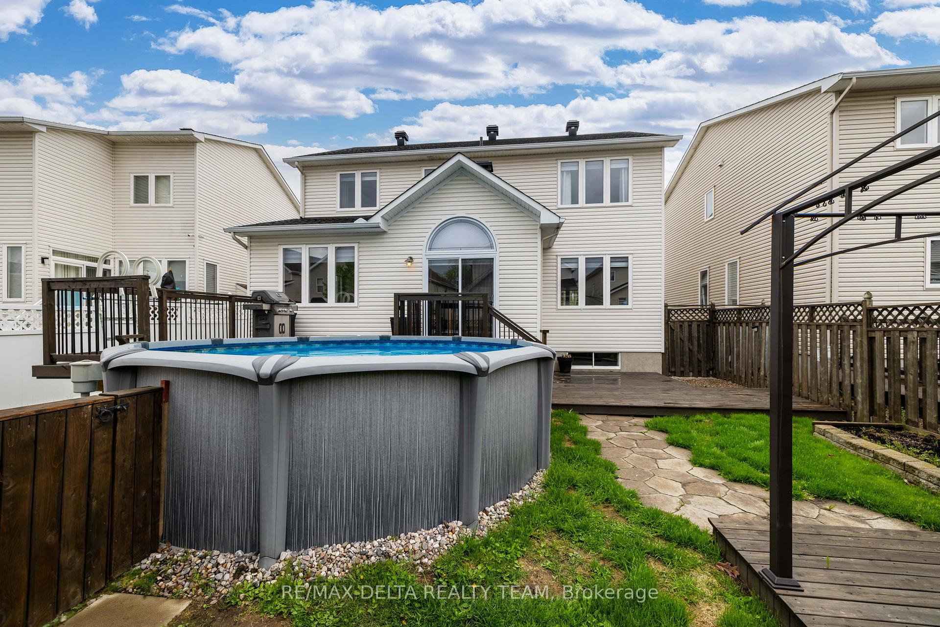 Photo 85 of 1591 Winterport Way, Ottawa, Fallingbrook/Pineridge — HOMEH