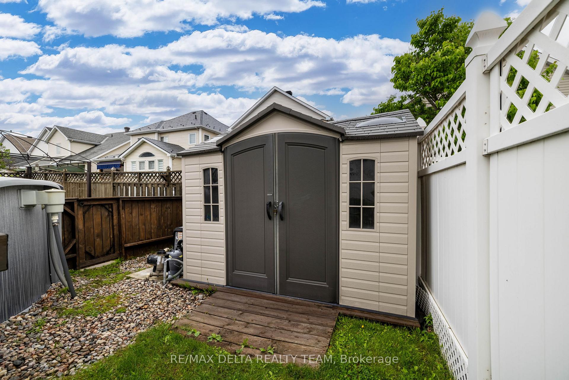 Photo 89 of 1591 Winterport Way, Ottawa, Fallingbrook/Pineridge — HOMEH