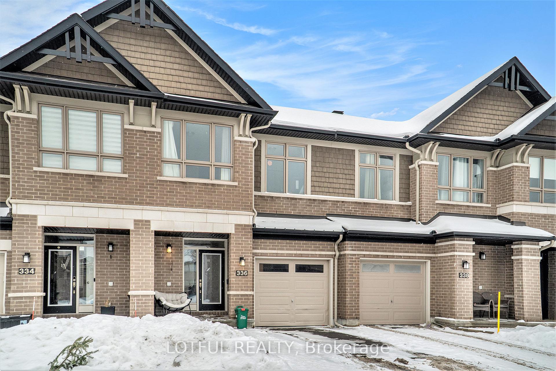 Front of 336 Rainrock Crescent
