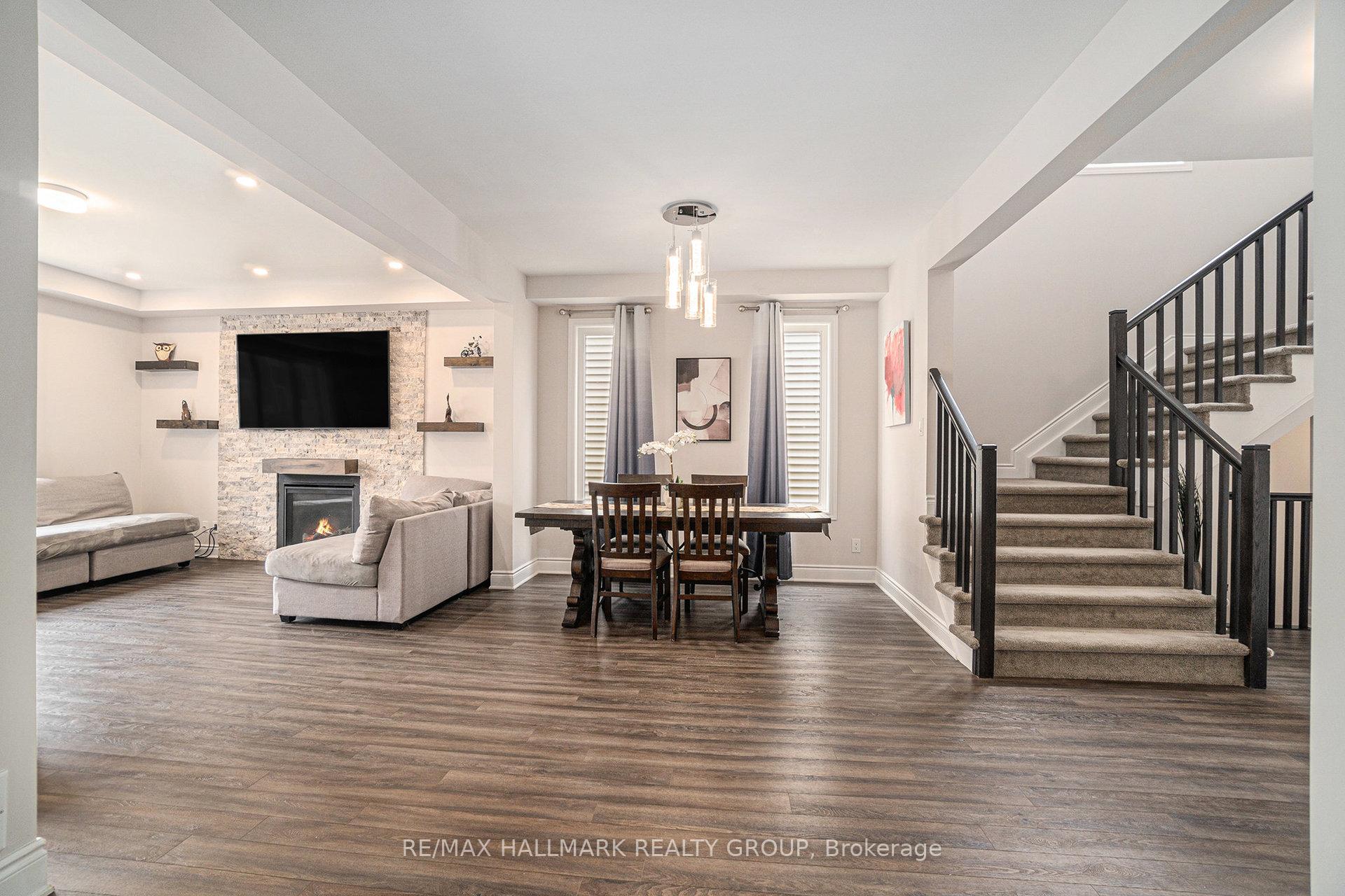 Photo 8 of 37 Mudminnow Crescent, Ottawa, Avalon West — HOMEH