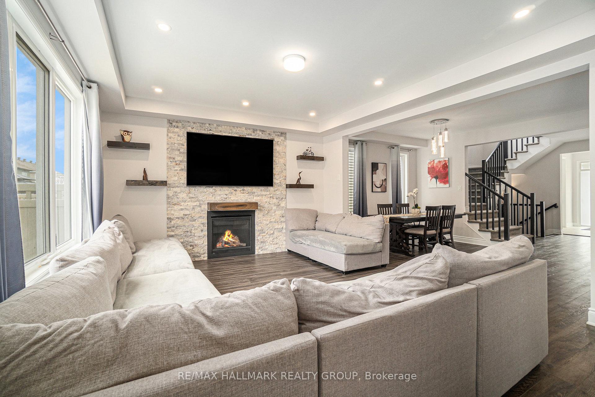 Photo 25 of 37 Mudminnow Crescent, Ottawa, Avalon West — HOMEH