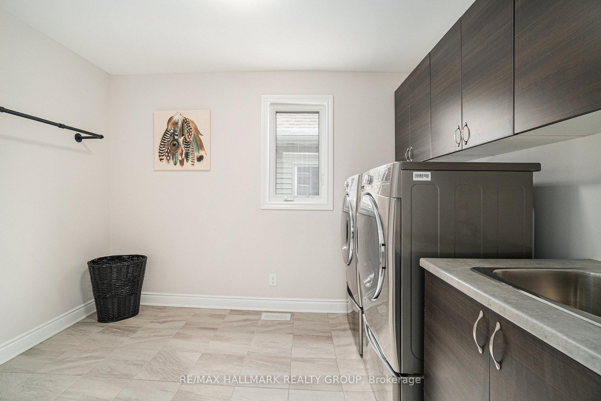 Photo 31 of 37 Mudminnow Crescent, Ottawa, Avalon West — HOMEH