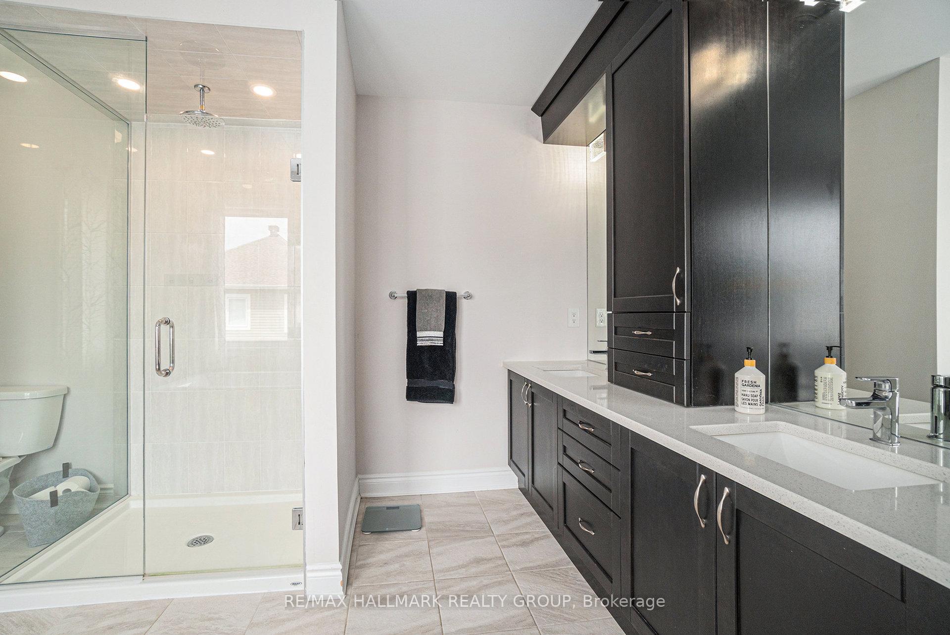 Photo 36 of 37 Mudminnow Crescent, Ottawa, Avalon West — HOMEH