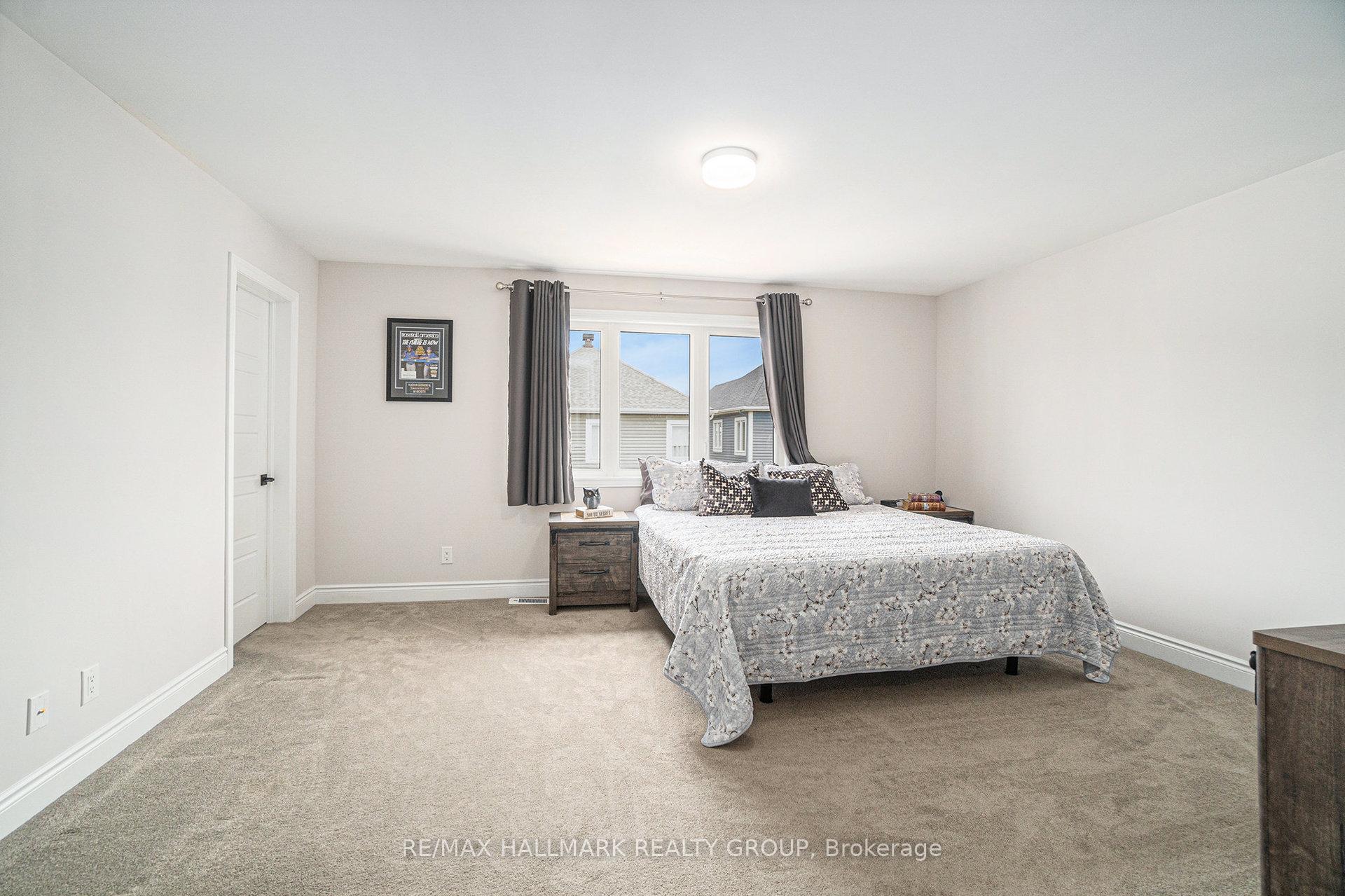 Photo 38 of 37 Mudminnow Crescent, Ottawa, Avalon West — HOMEH