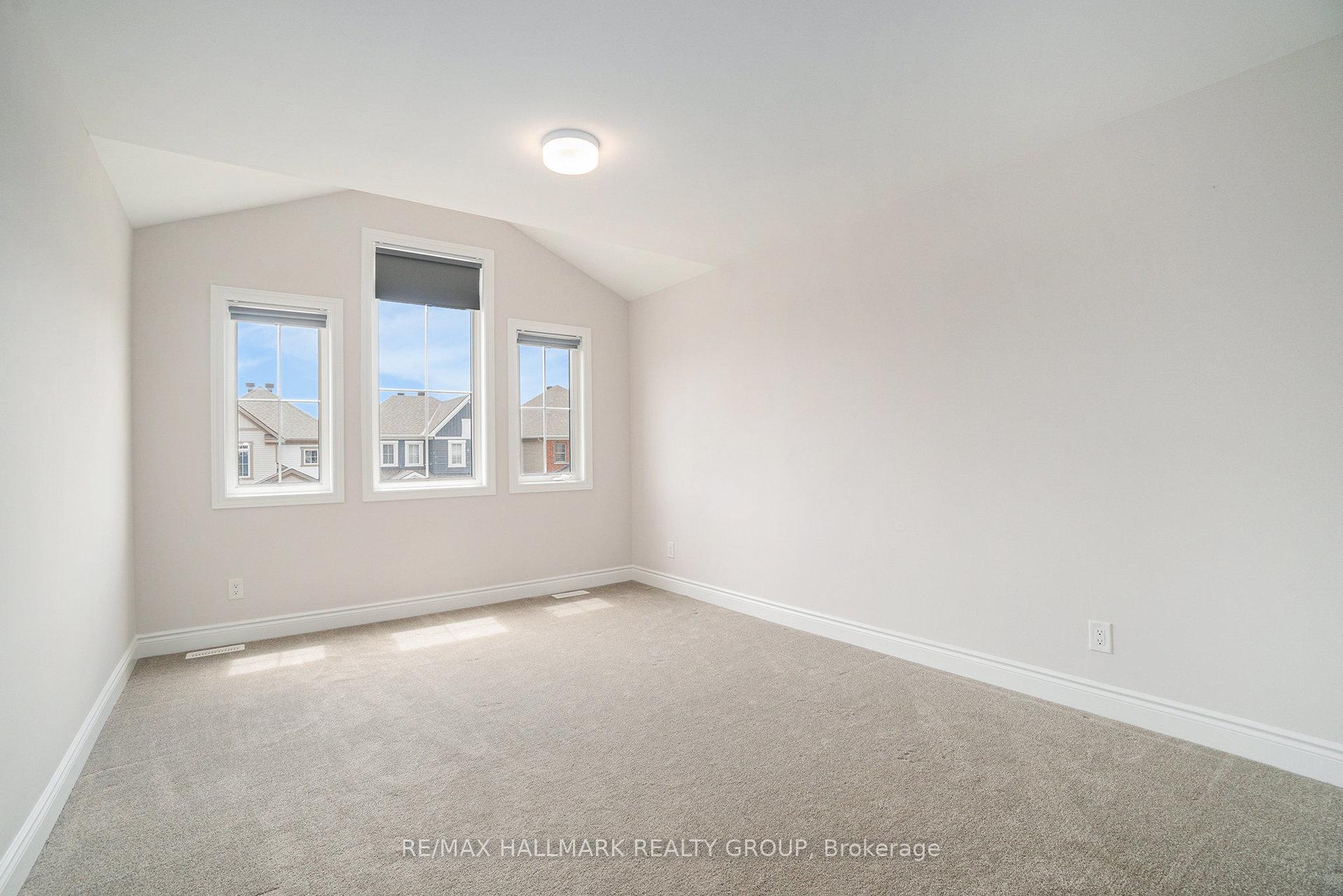 Photo 48 of 37 Mudminnow Crescent, Ottawa, Avalon West — HOMEH