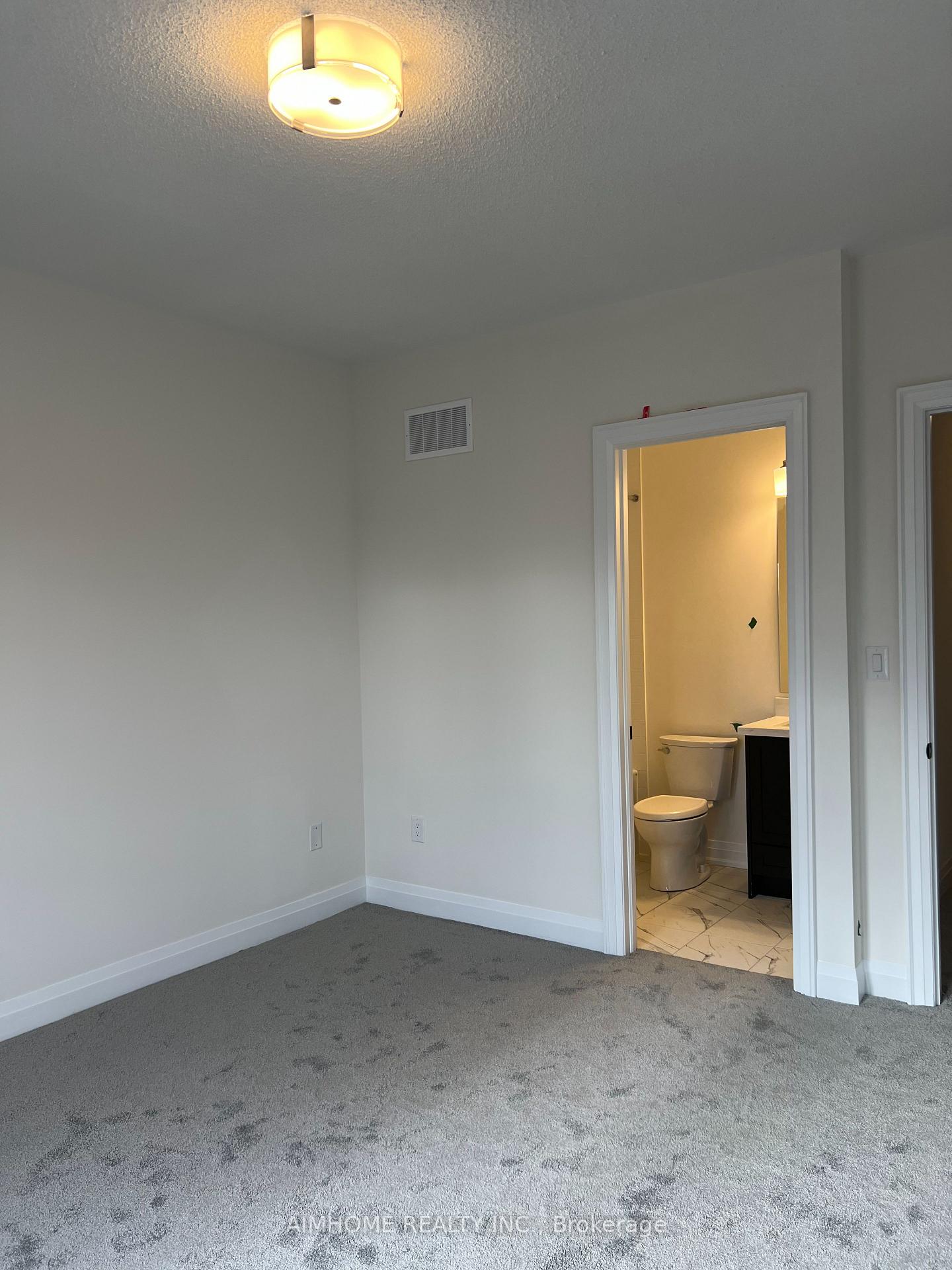 Photo 13 of 4283 Major Mackenzie Drive E, Markham, Angus Glen — HOMEH