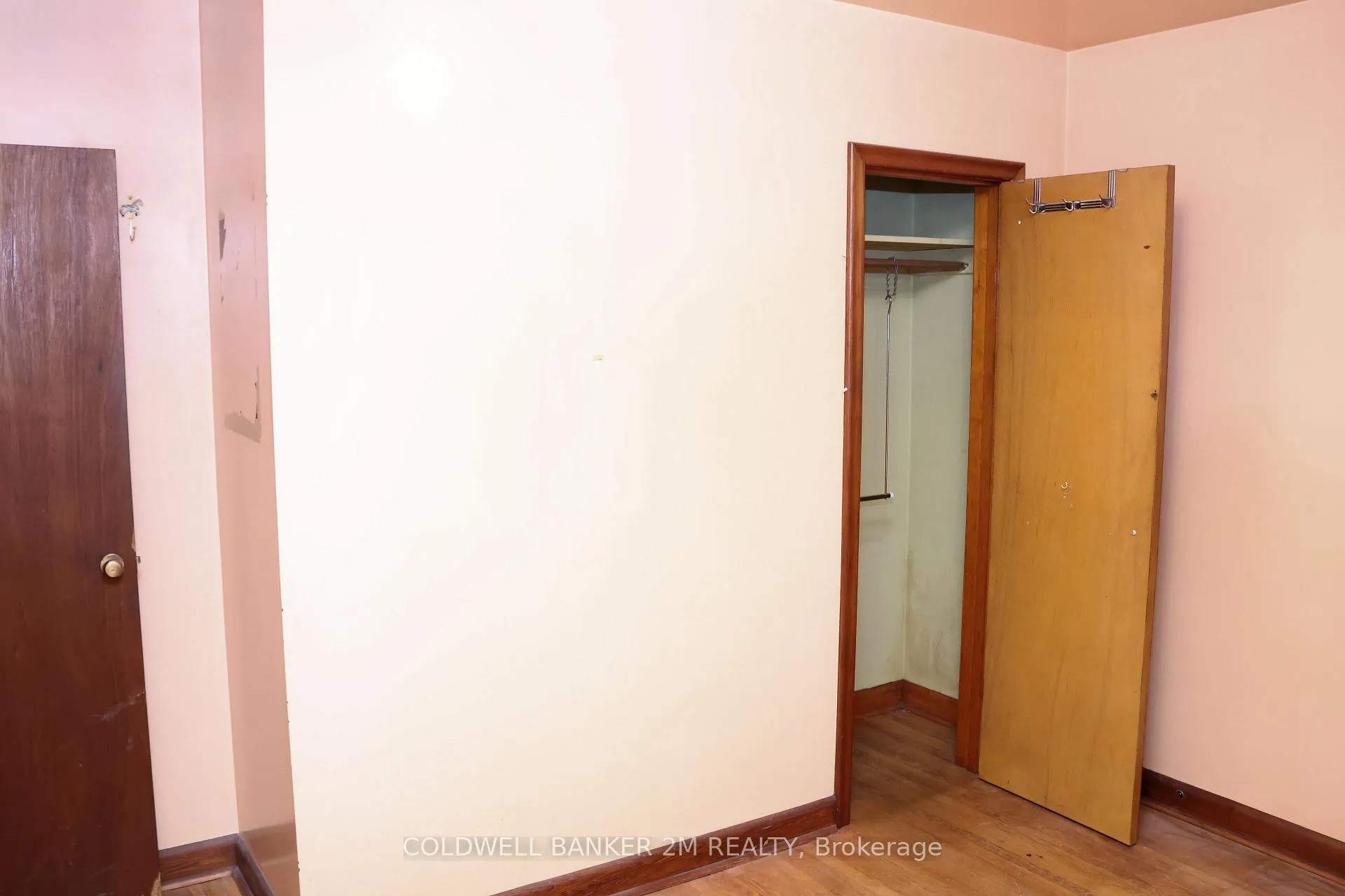 Photo 7 of 90 Cromwell Avenue, Oshawa, Vanier — HOMEH