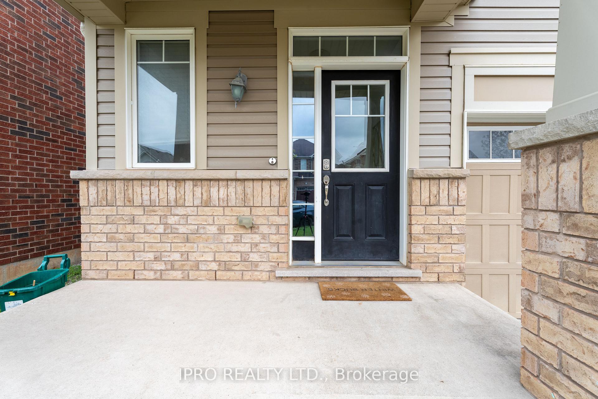 Photo 7 of 405 Leiterman Drive, Milton, Willmott — HOMEH