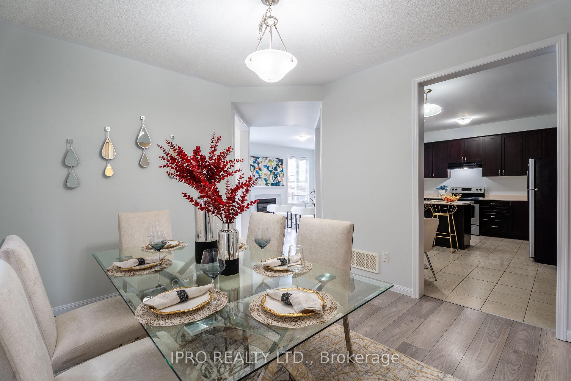 Photo 11 of 405 Leiterman Drive, Milton, Willmott — HOMEH