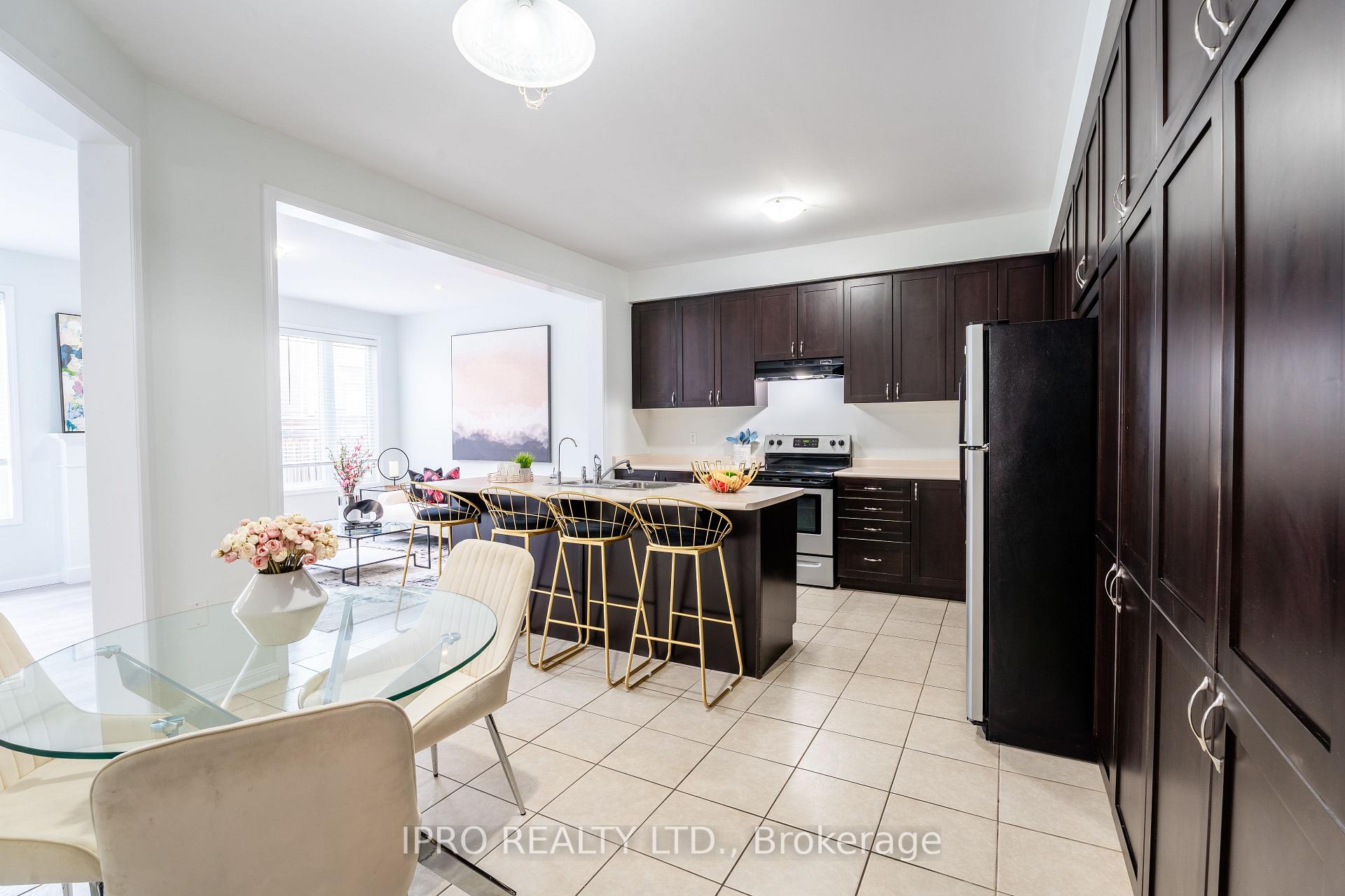 Photo 50 of 405 Leiterman Drive, Milton, Willmott — HOMEH