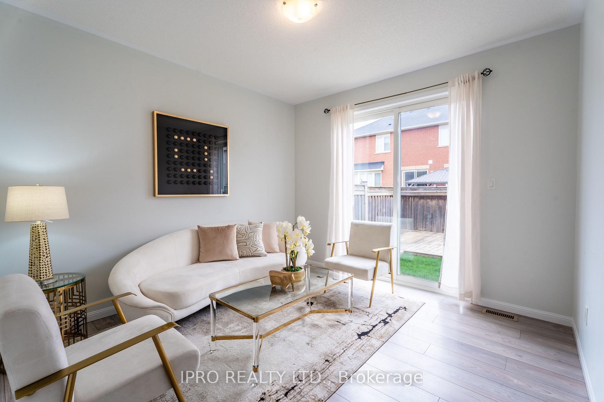 Photo 22 of 405 Leiterman Drive, Milton, Willmott — HOMEH