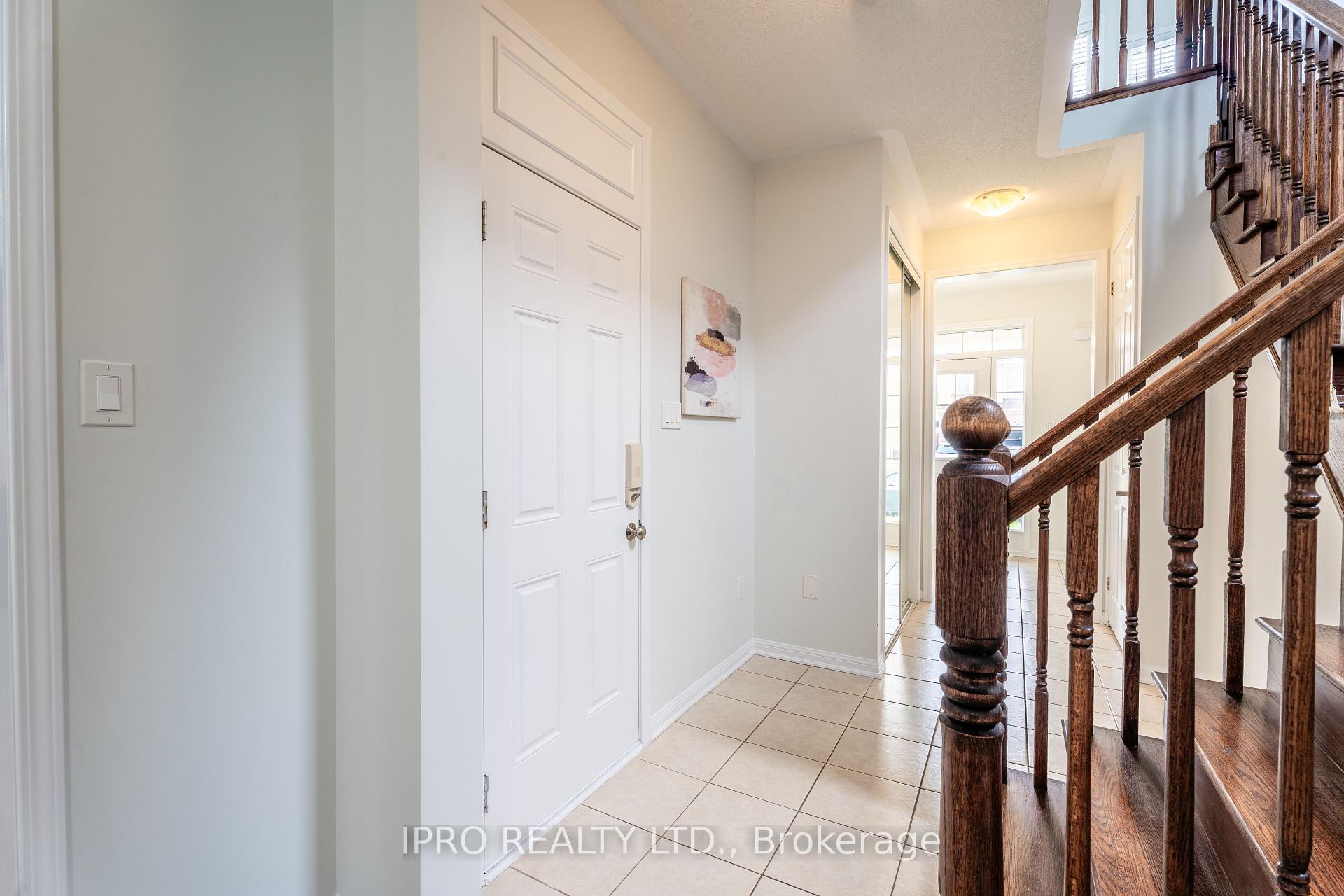 Photo 15 of 405 Leiterman Drive, Milton, Willmott — HOMEH