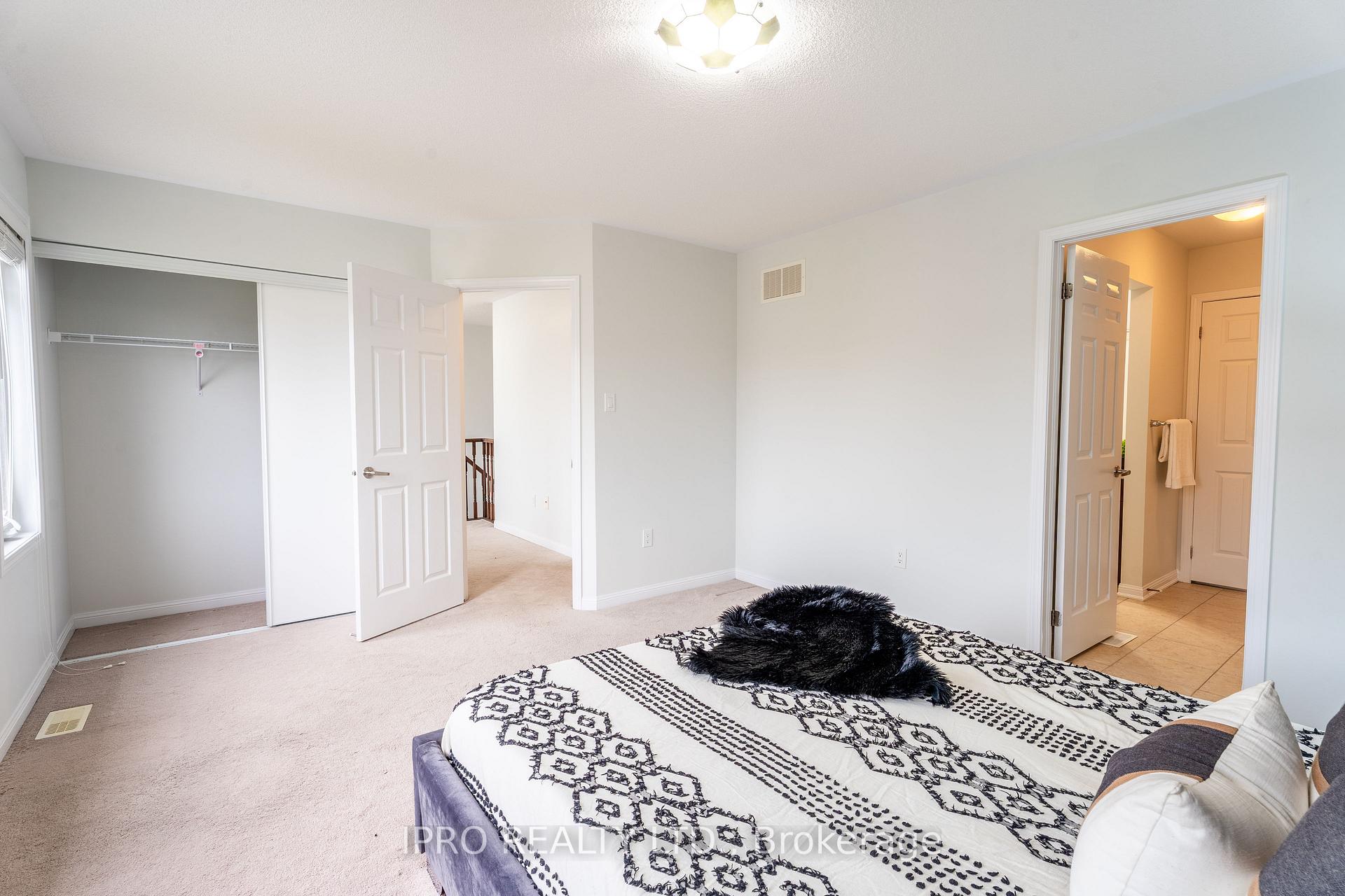 Photo 36 of 405 Leiterman Drive, Milton, Willmott — HOMEH