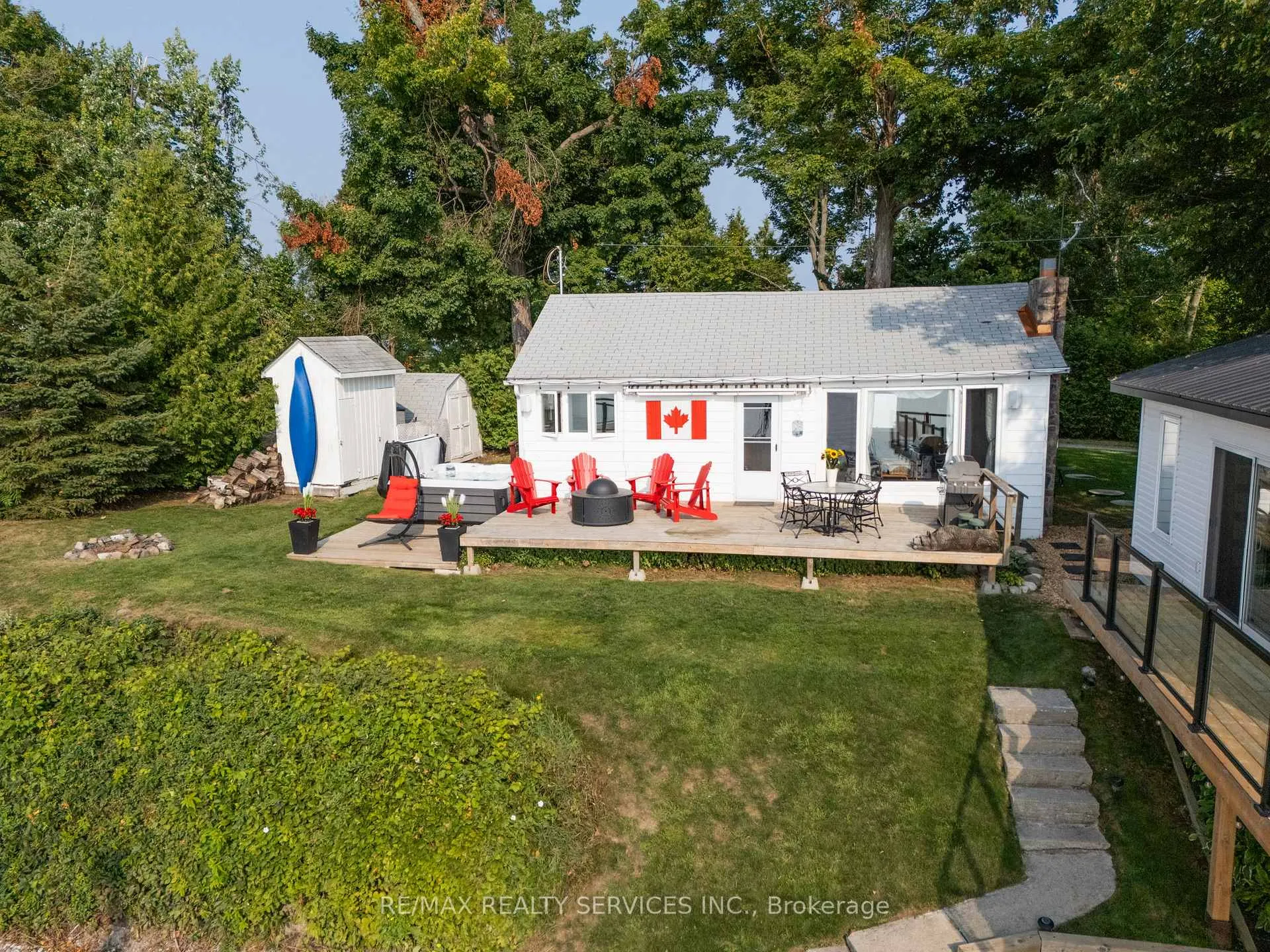 Photo 6 of 103 Ivy Lane, Orillia — HOMEH