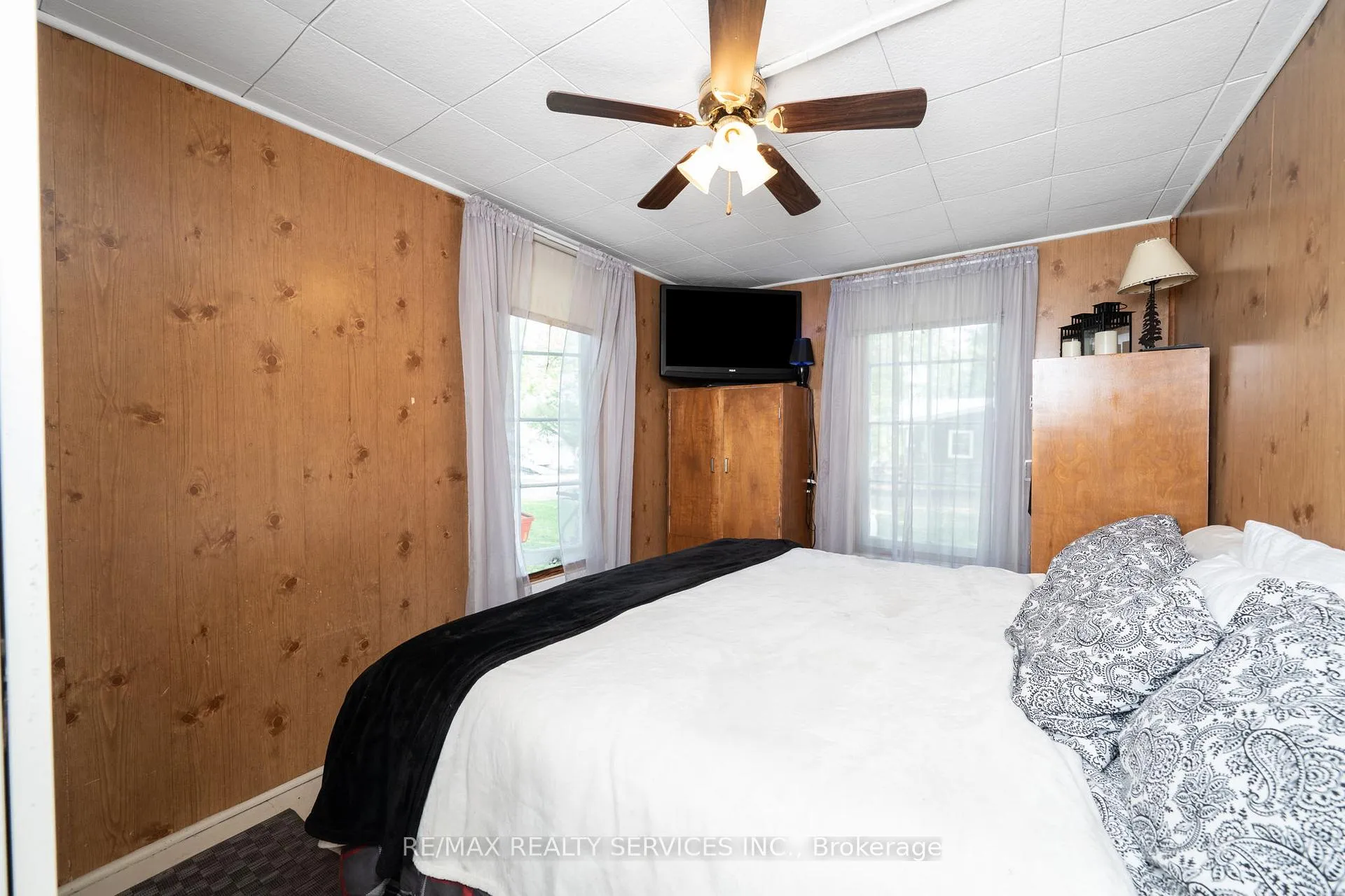 Photo 15 of 103 Ivy Lane, Orillia — HOMEH