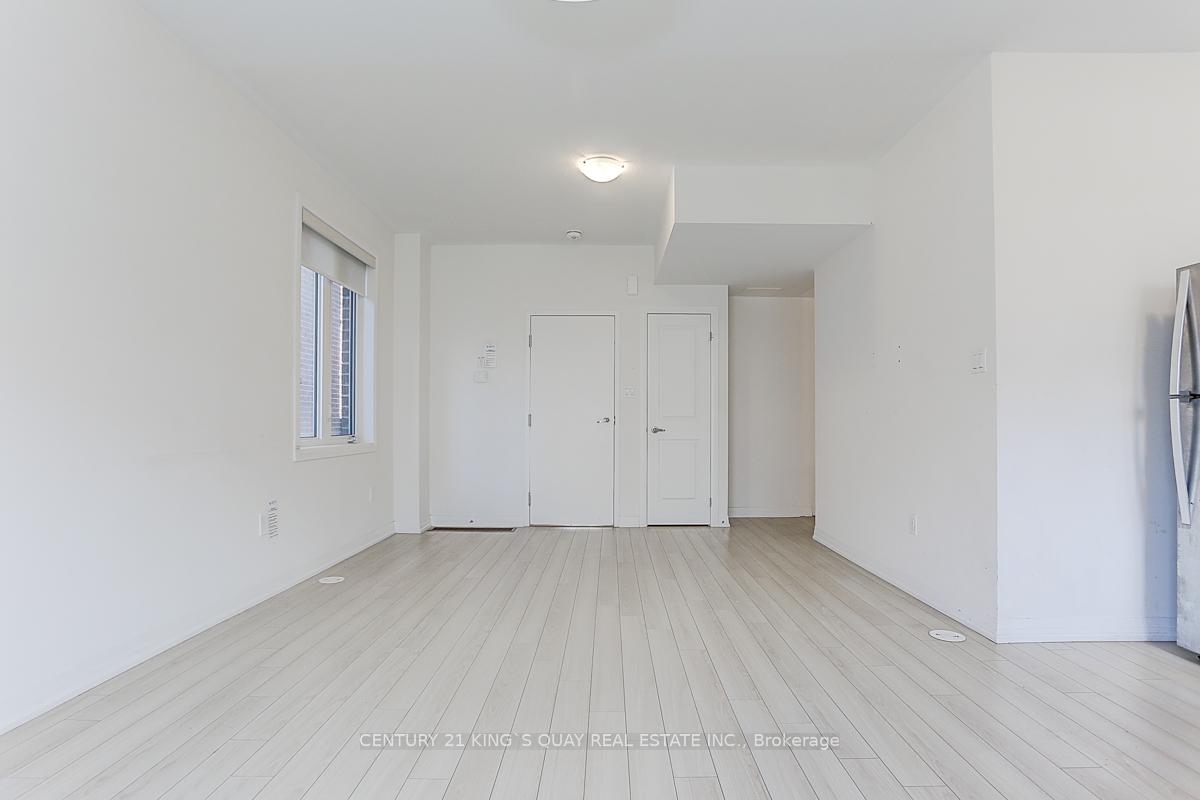 Photo 7 of 34 Sissons Way, Markham, Box Grove — HOMEH
