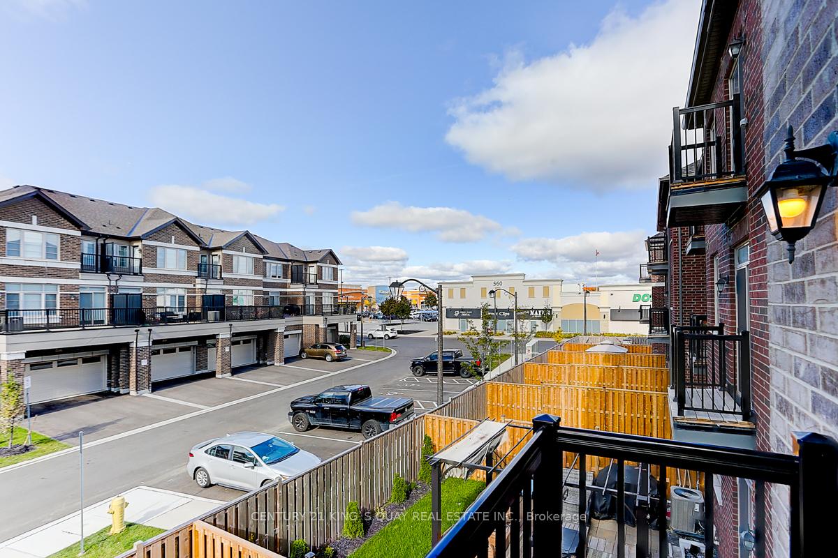 Photo 22 of 34 Sissons Way, Markham, Box Grove — HOMEH