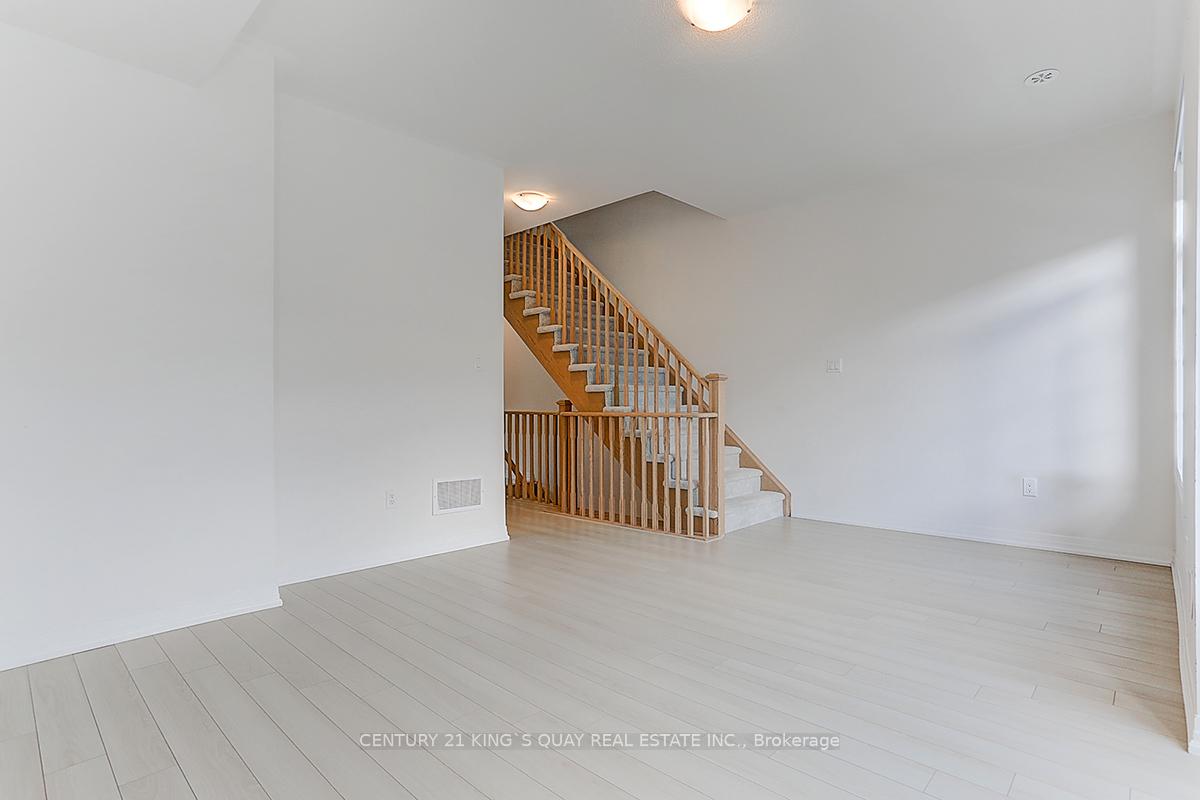 Photo 25 of 34 Sissons Way, Markham, Box Grove — HOMEH