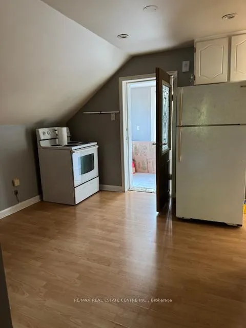 Photo 6 of Unit B, 2073 15 Side Road, Milton, Moffat — HOMEH