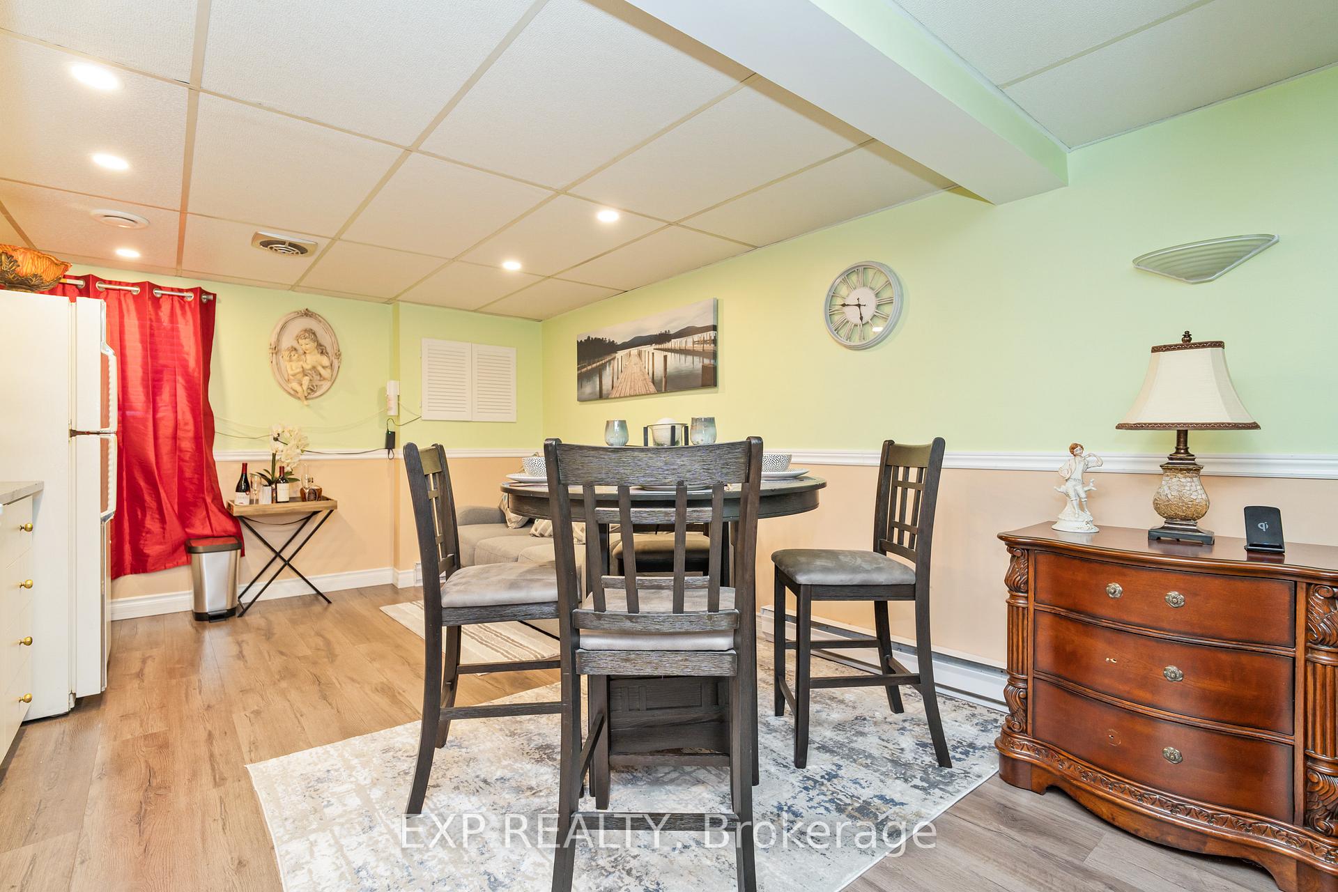 Photo 24 of 322 Galloway Drive, Ottawa, Bilberry Creek/Queenswood Heights — HOMEH
