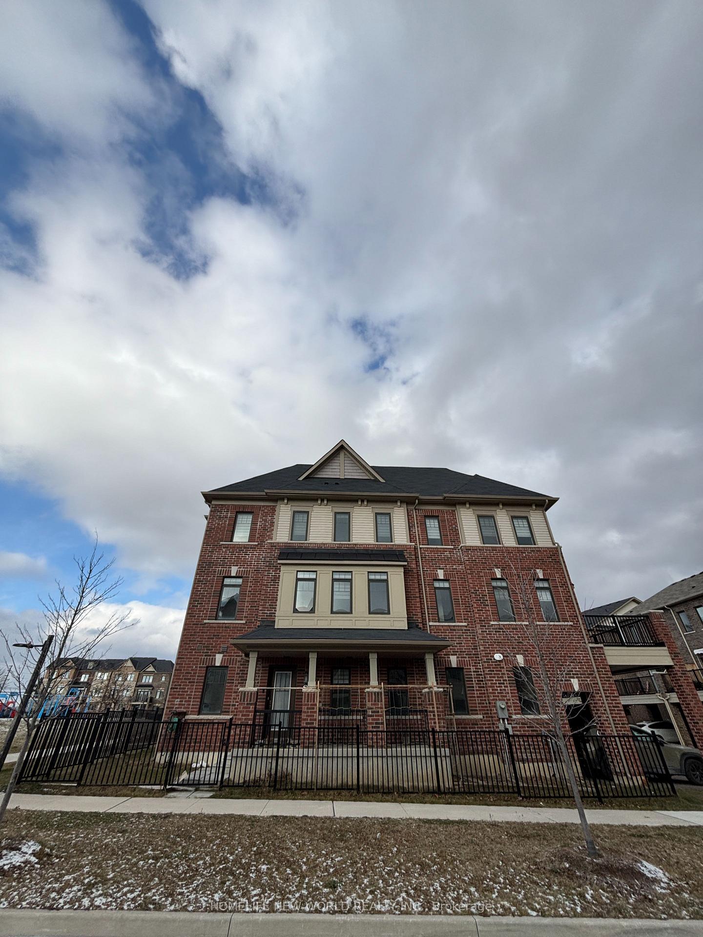 Photo 1 of 2 Cafaro Lane, Markham, Victoria Square — HOMEH