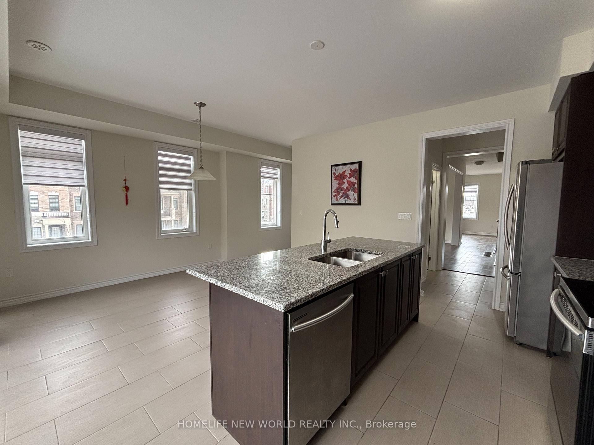 Photo 7 of 2 Cafaro Lane, Markham, Victoria Square — HOMEH