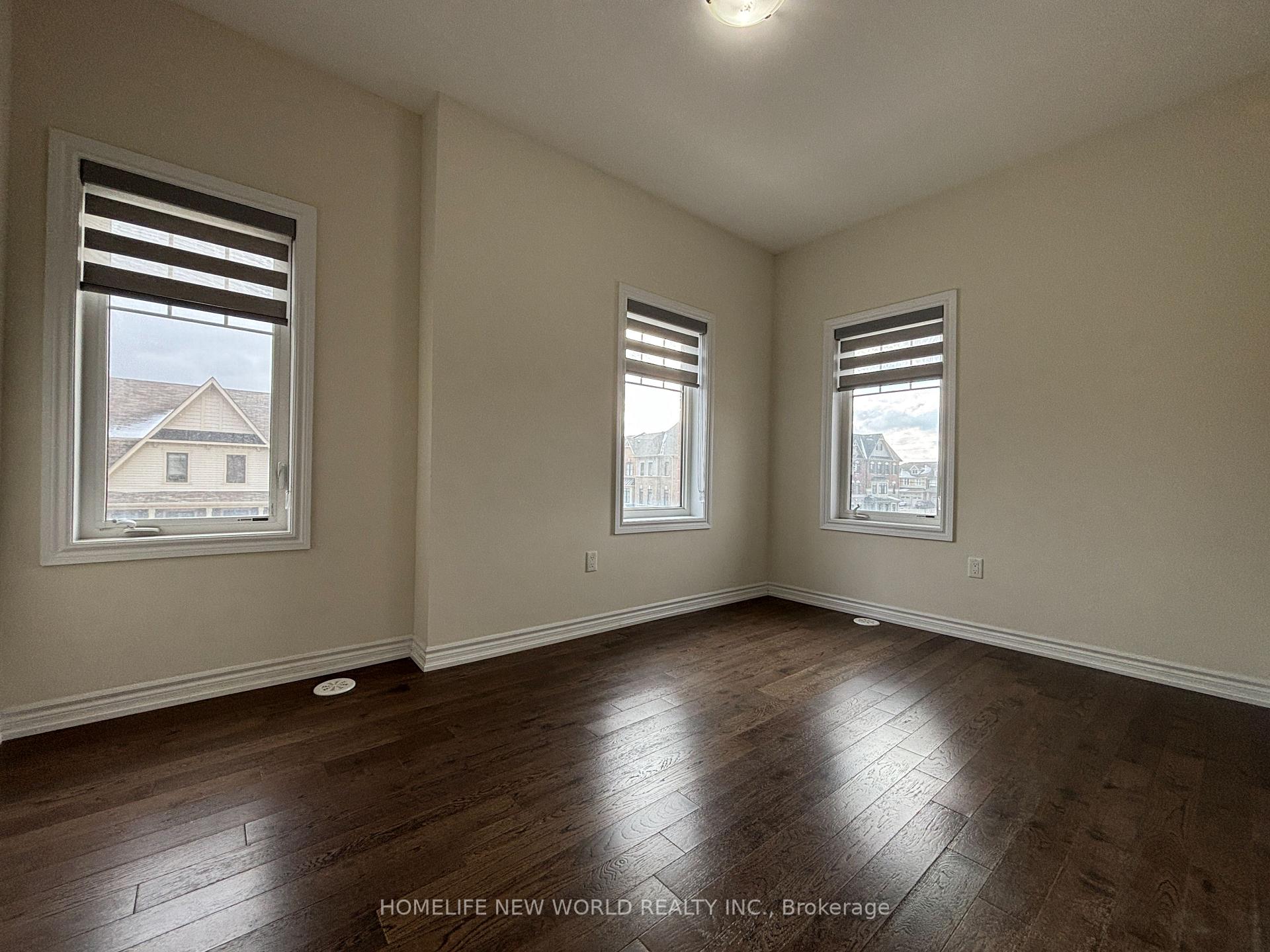 Photo 19 of 2 Cafaro Lane, Markham, Victoria Square — HOMEH